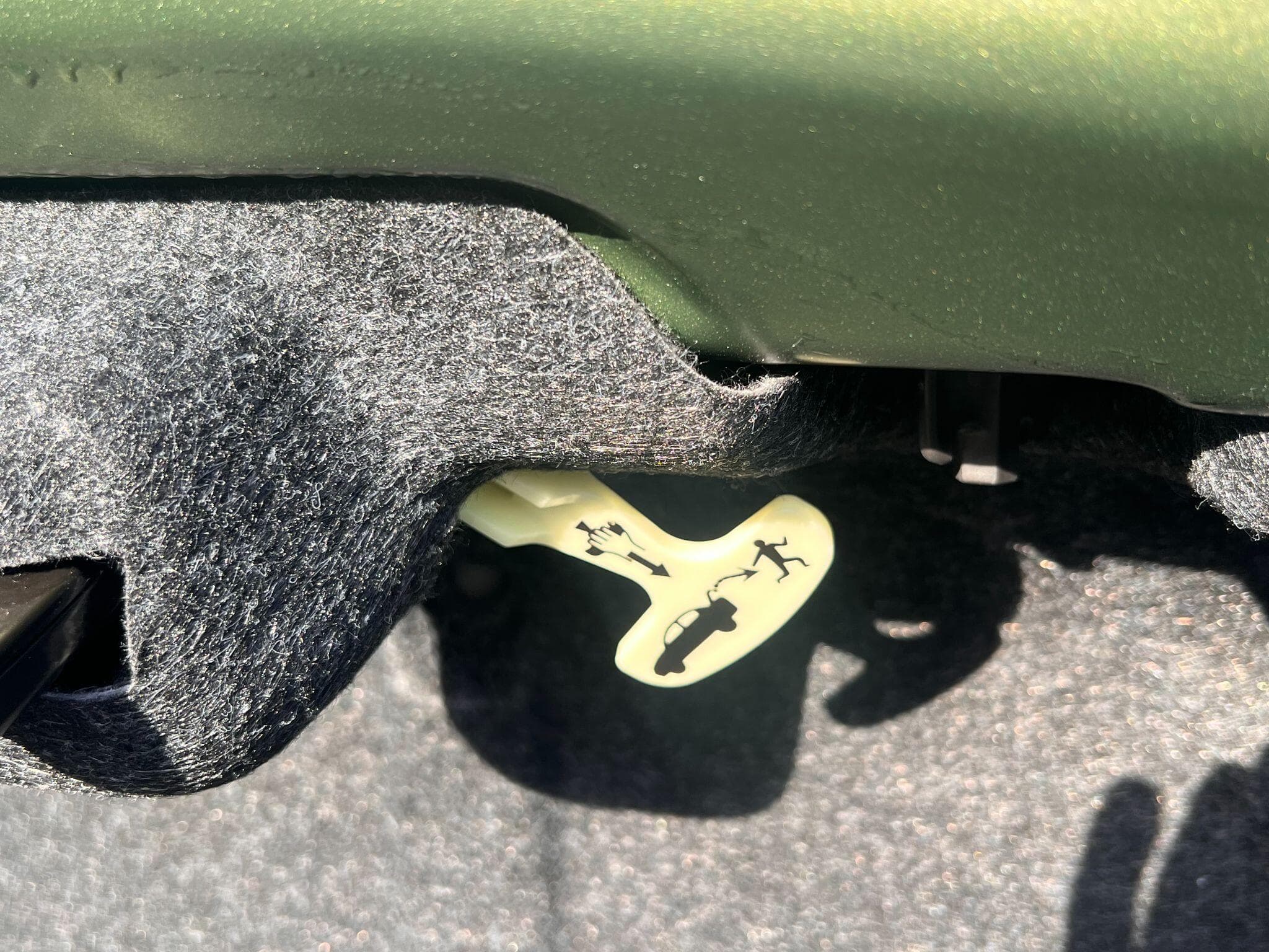 Dodge Challenger - Image 33