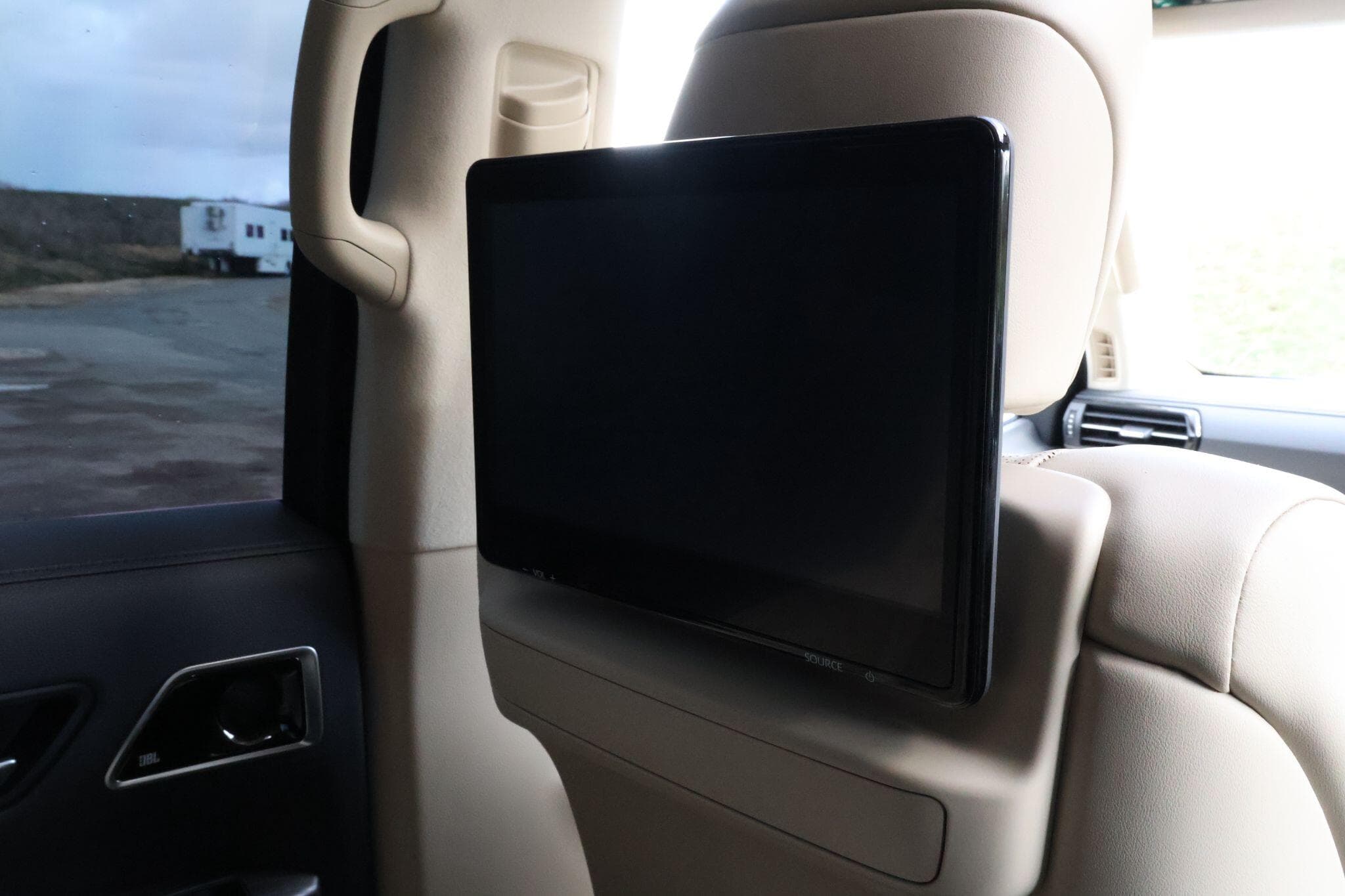 Toyota Land Cruiser - Image 19