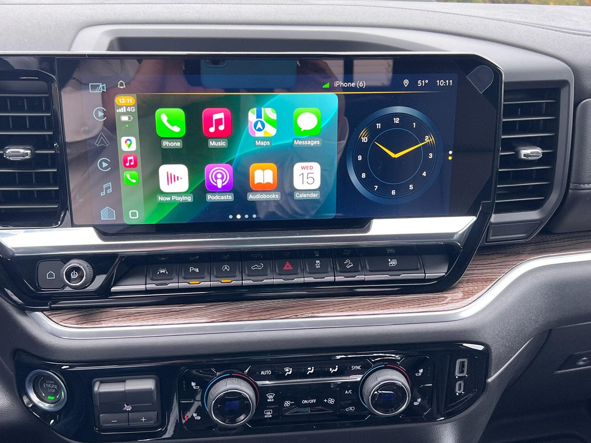 Chevrolet Silverado - Image 14