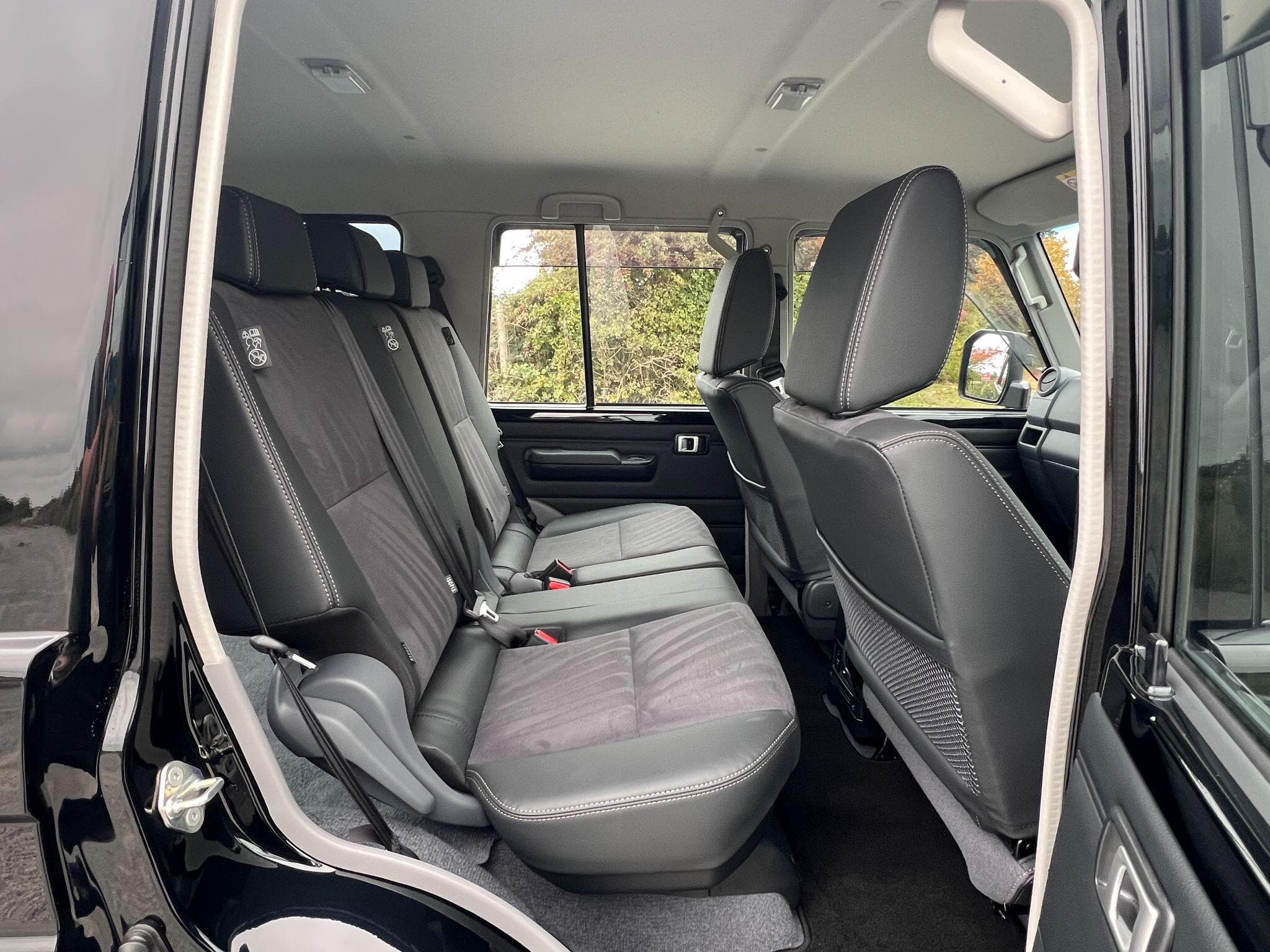 Toyota Land Cruiser - Image 32