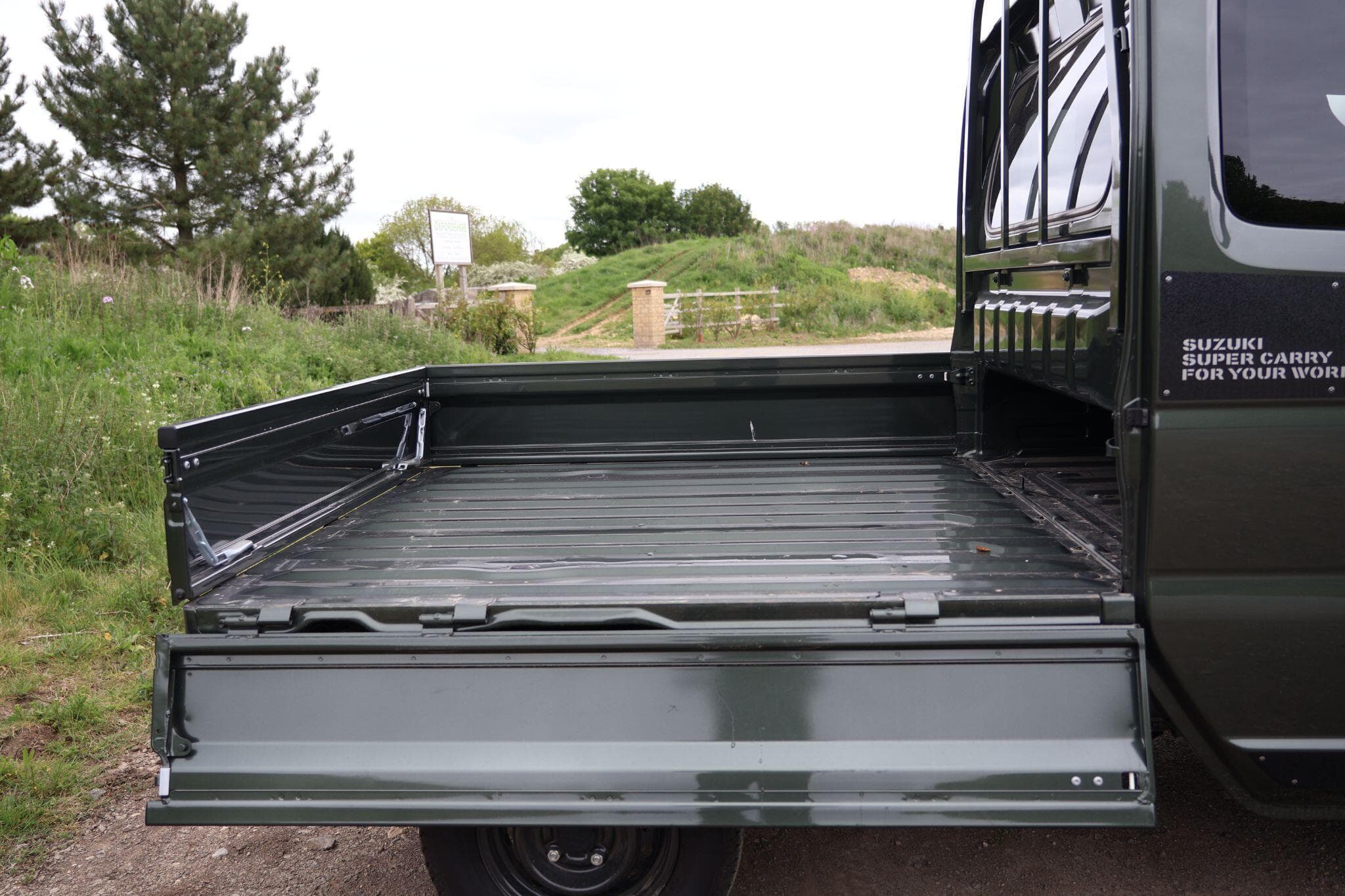 Suzuki Carry - Image 18