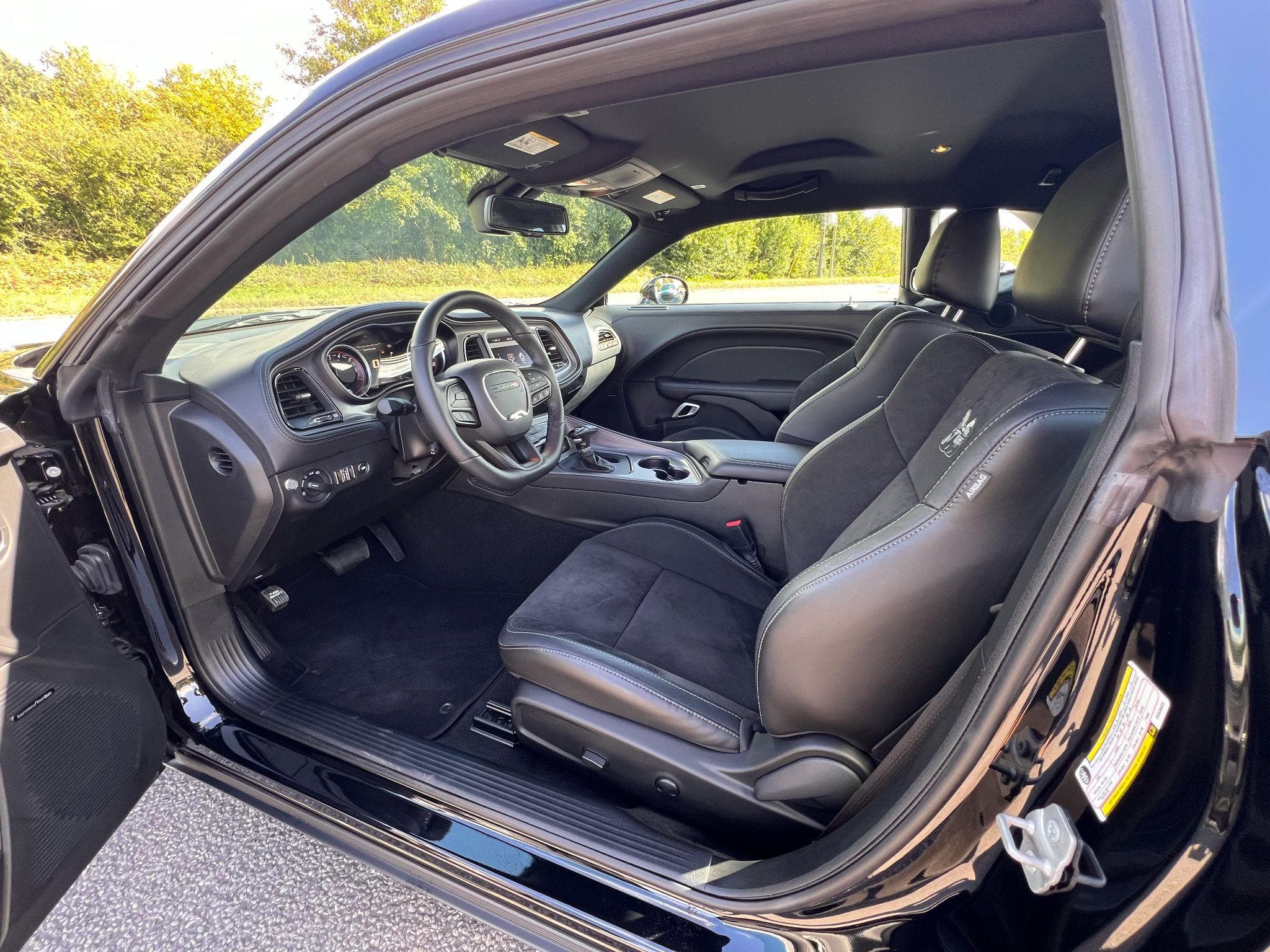 Dodge Challenger - Image 7