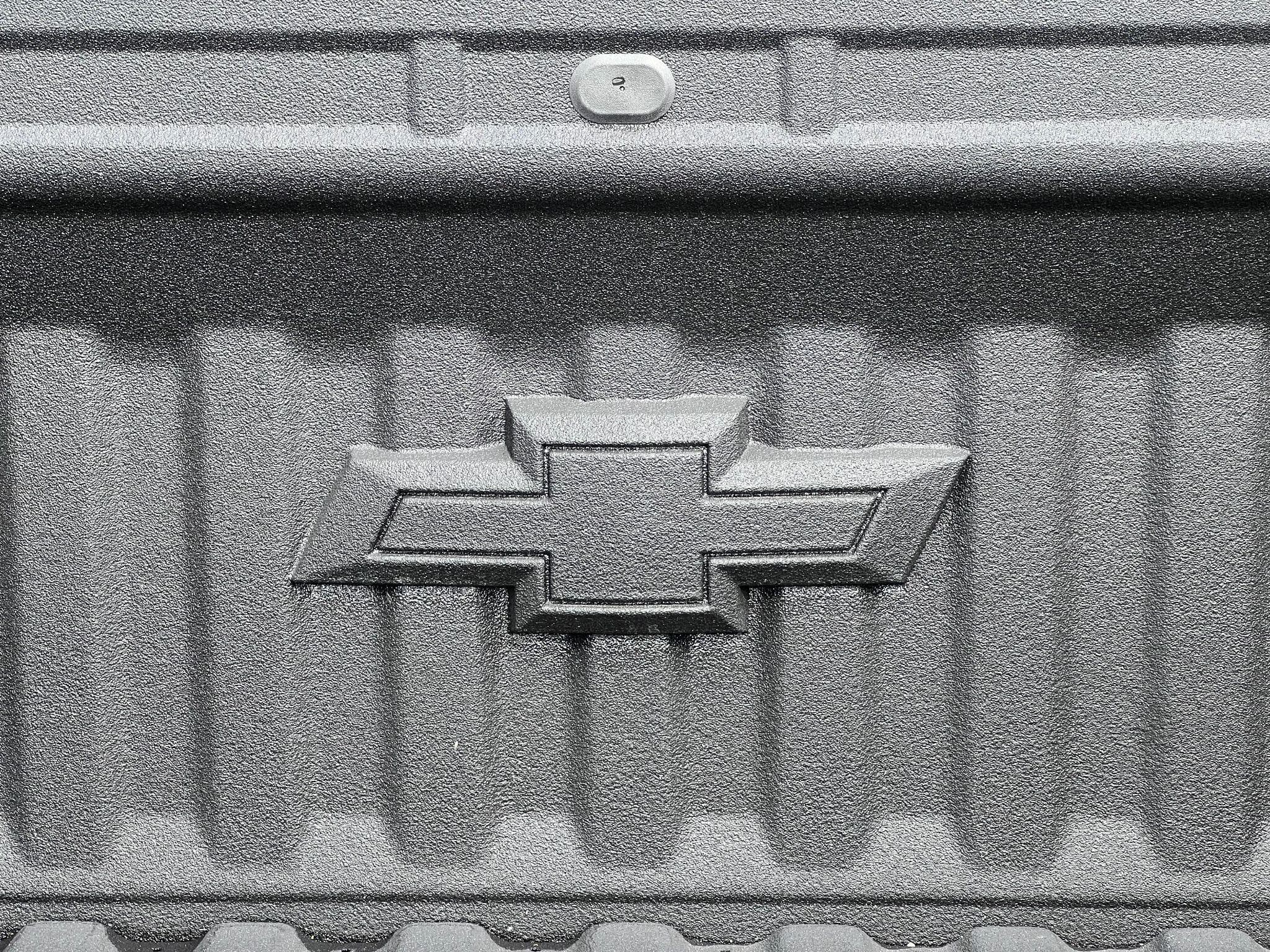 Chevrolet Silverado - Image 44