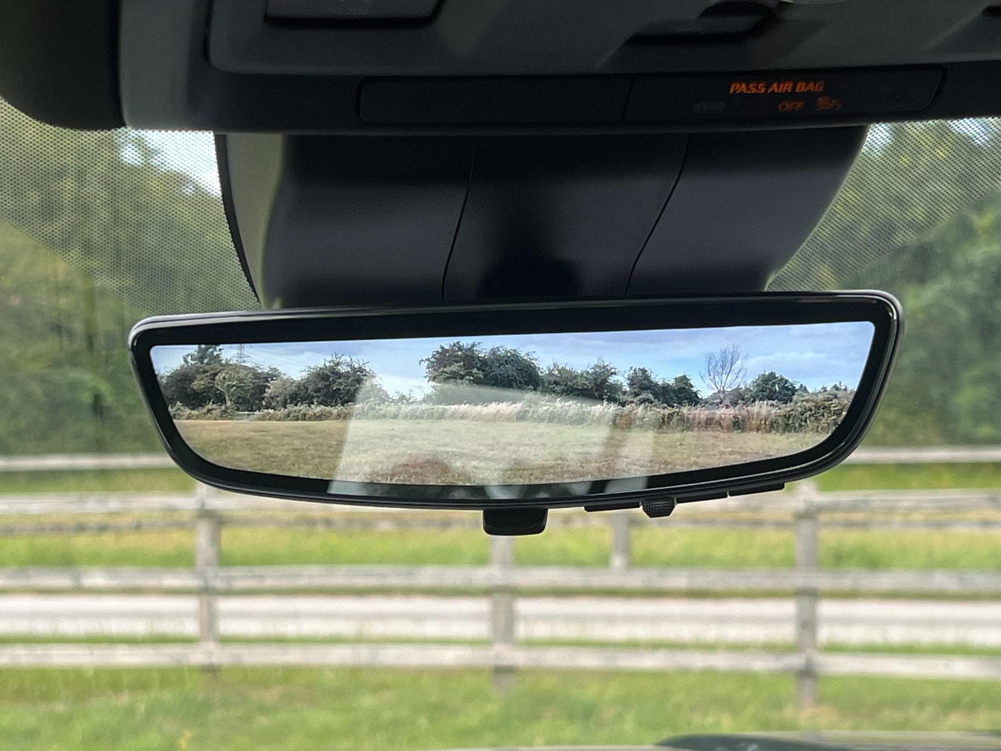 GMC Yukon - Image 44