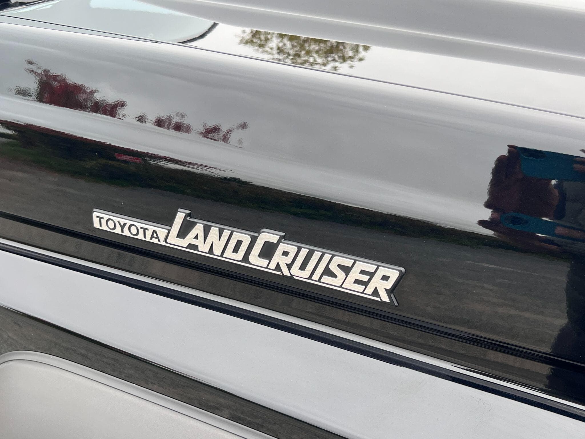 Toyota Land Cruiser - Image 22