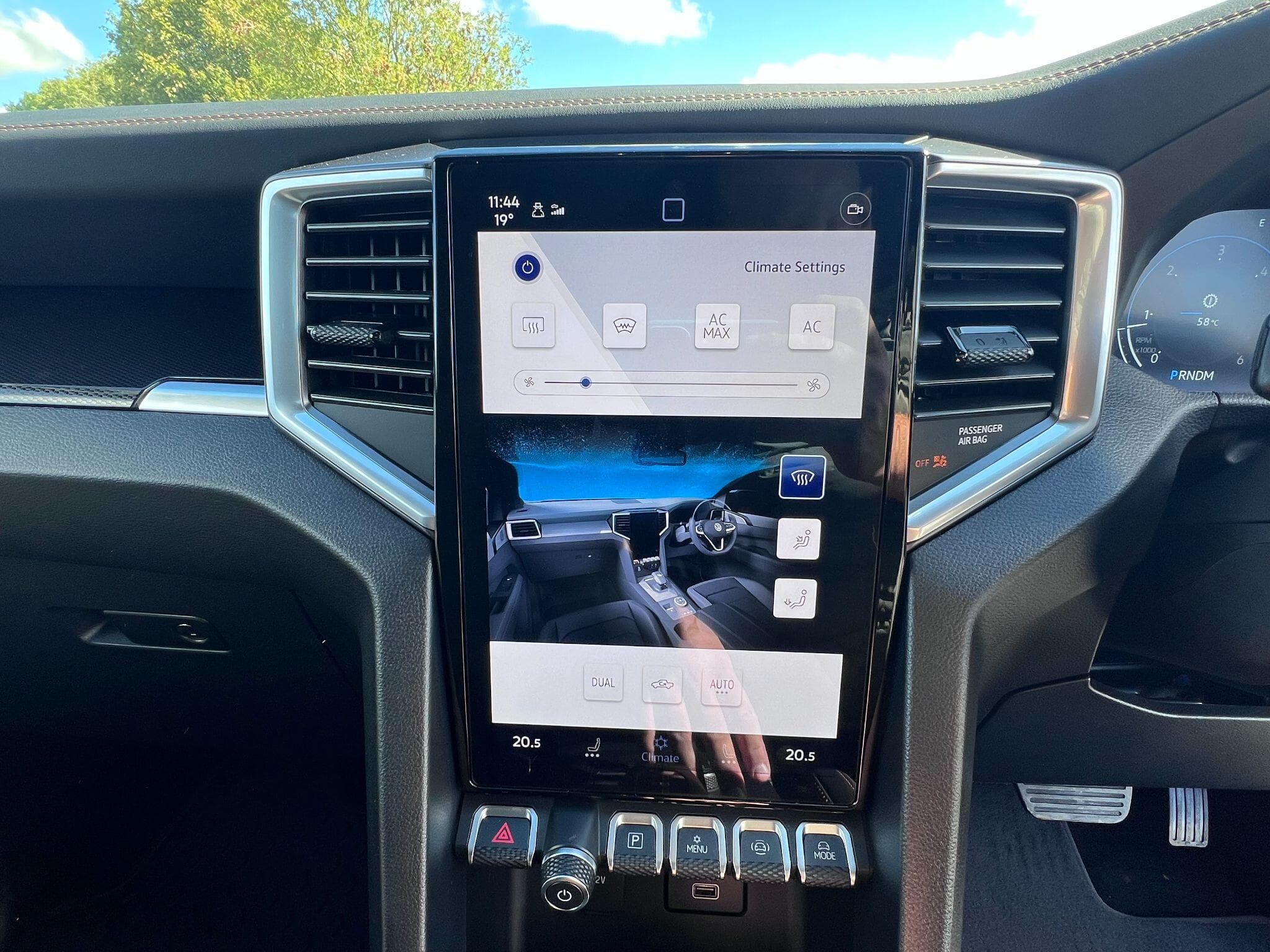 Volkswagen Amarok - Image 20