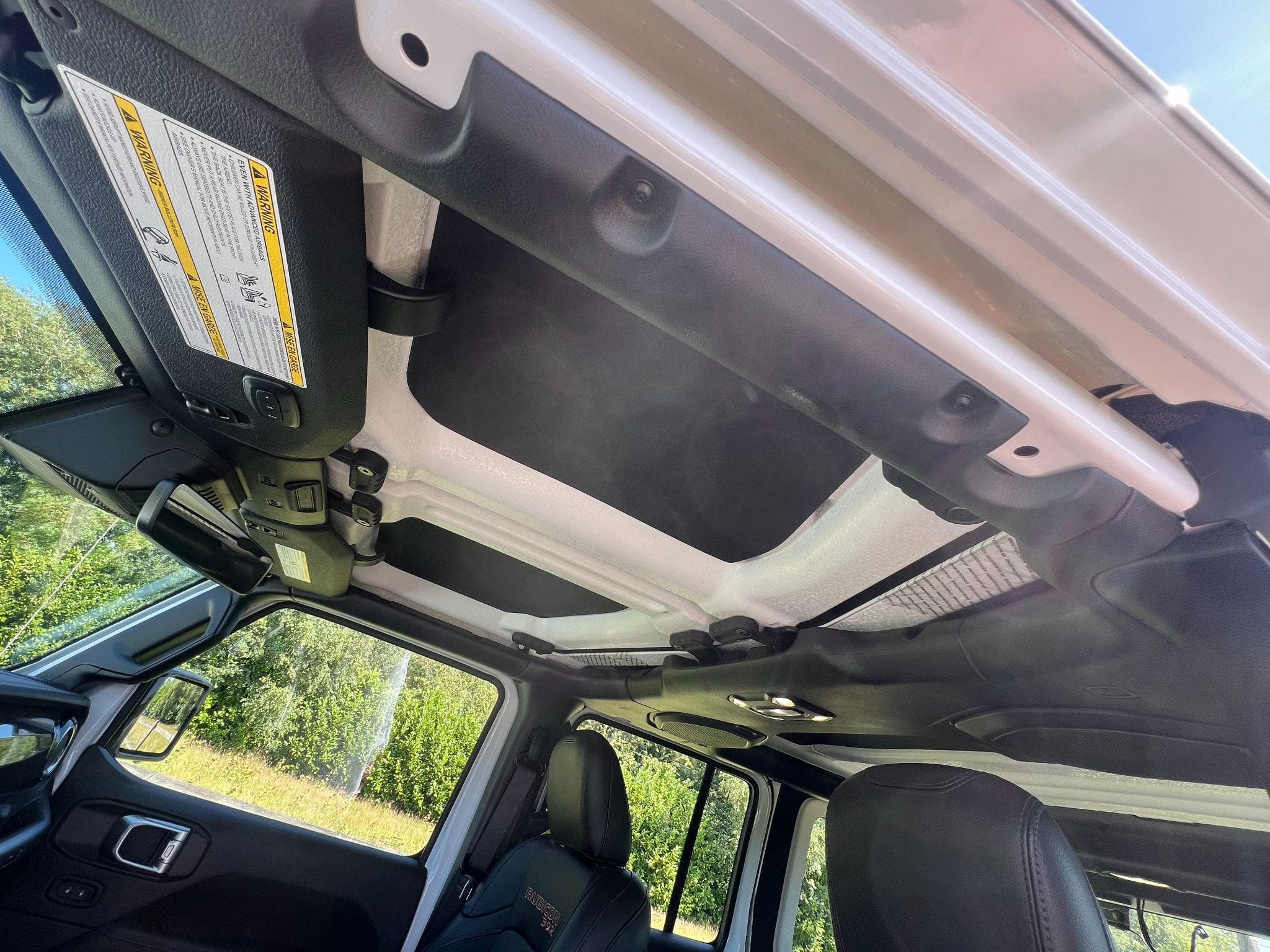 Jeep Wrangler - Image 22