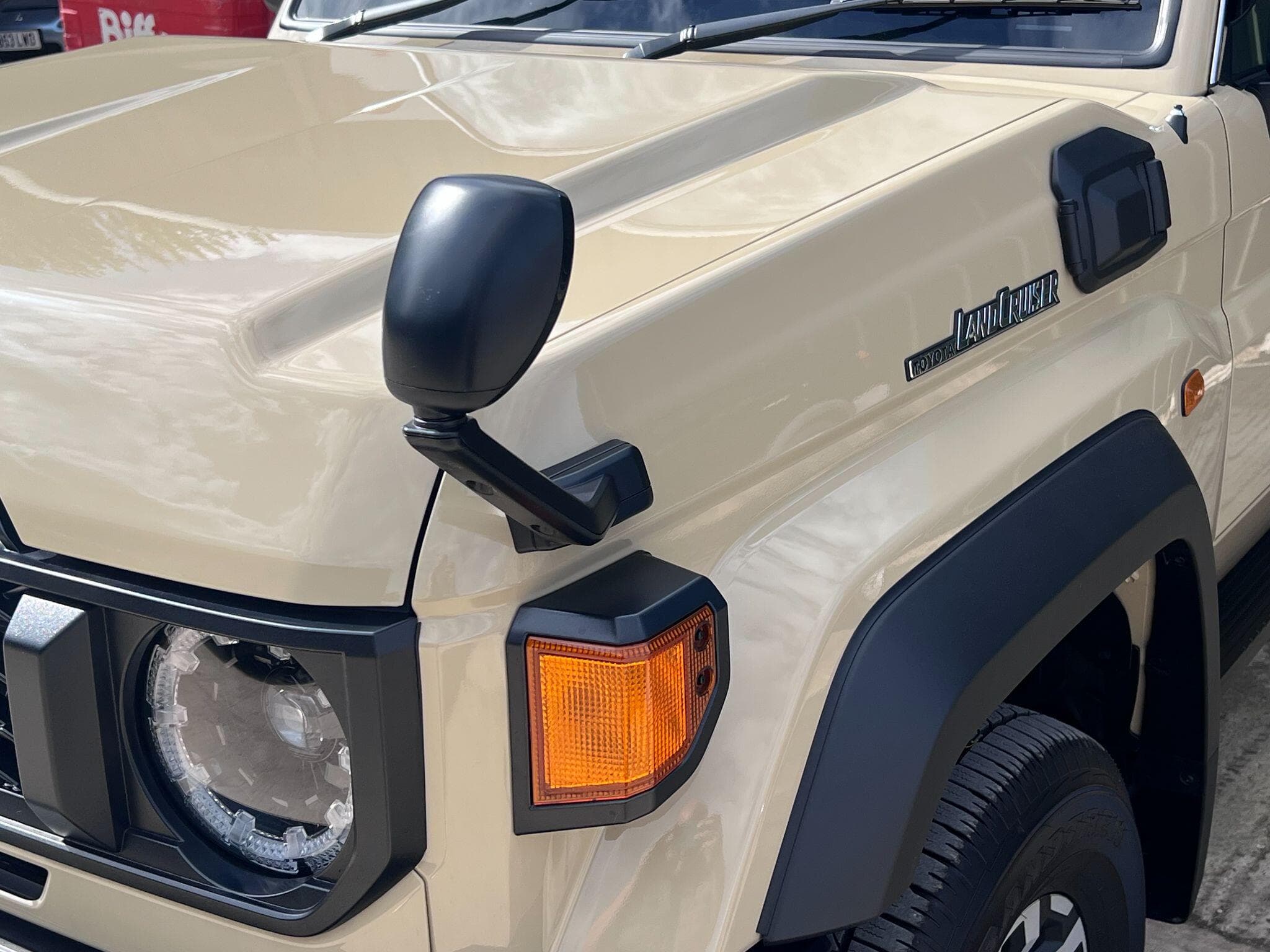 Toyota Land Cruiser - Image 26