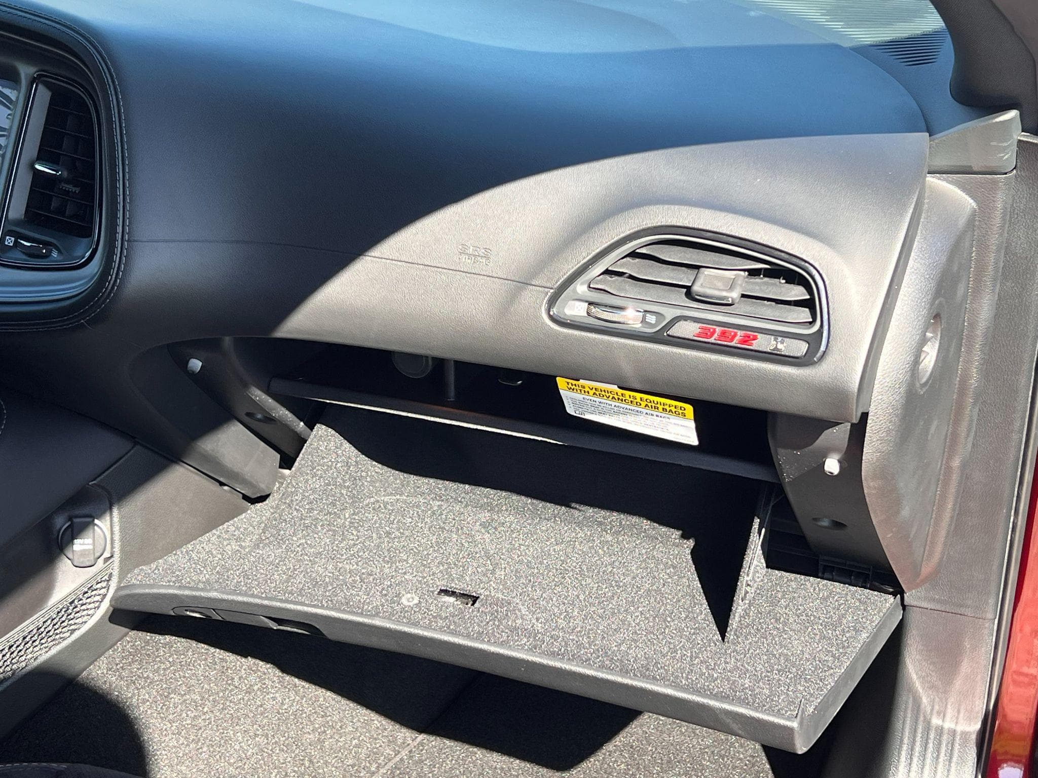 Dodge Challenger - Image 26