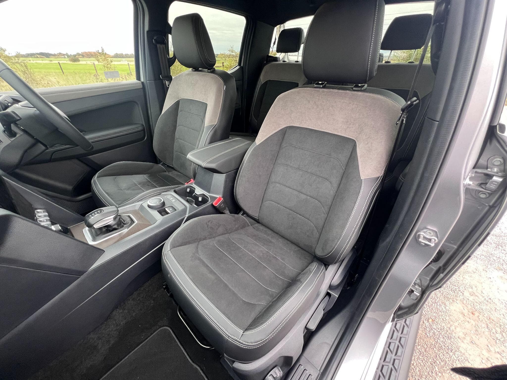 Volkswagen Amarok - Image 18