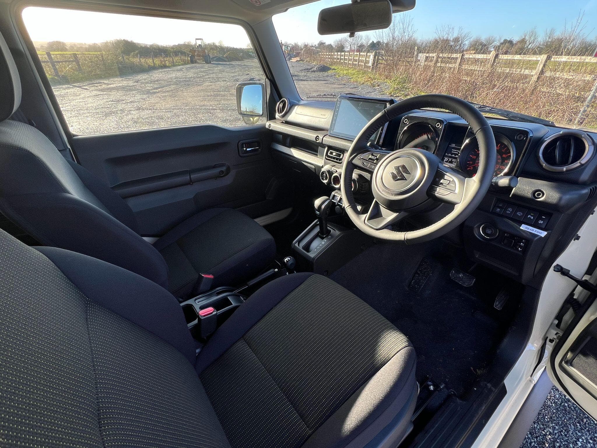 Suzuki Jimny - Image 10