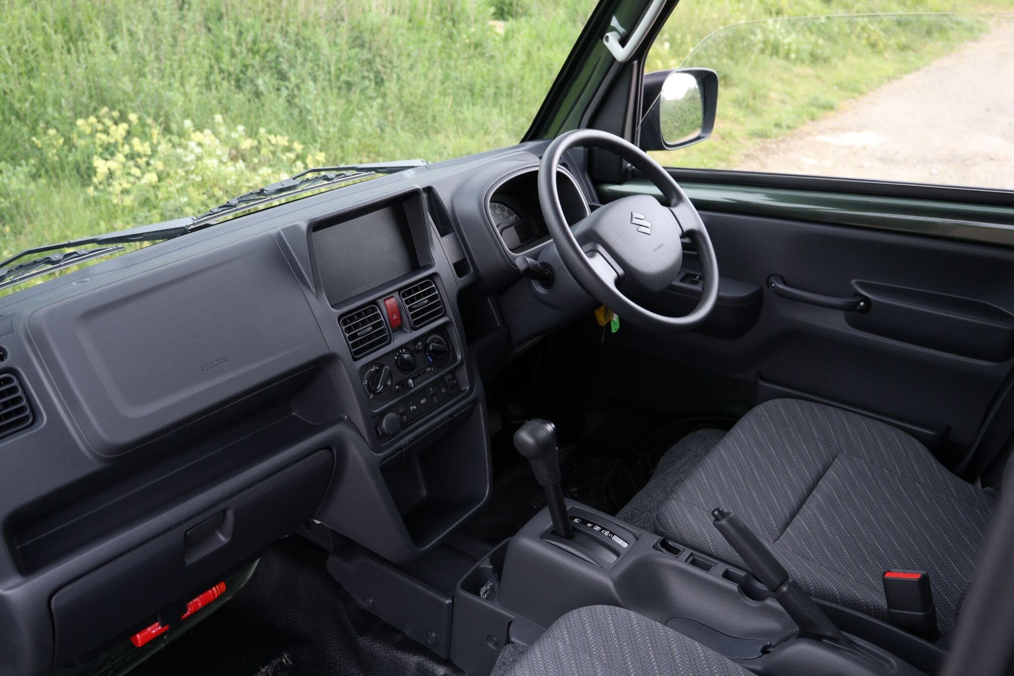 Suzuki Carry - Image 26