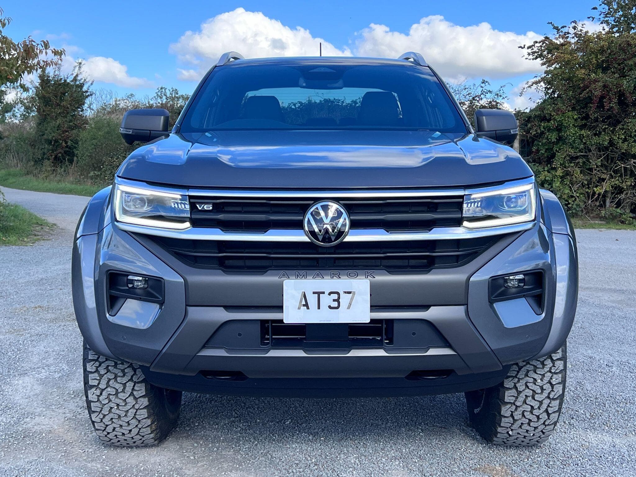 Volkswagen Amarok - Image 2