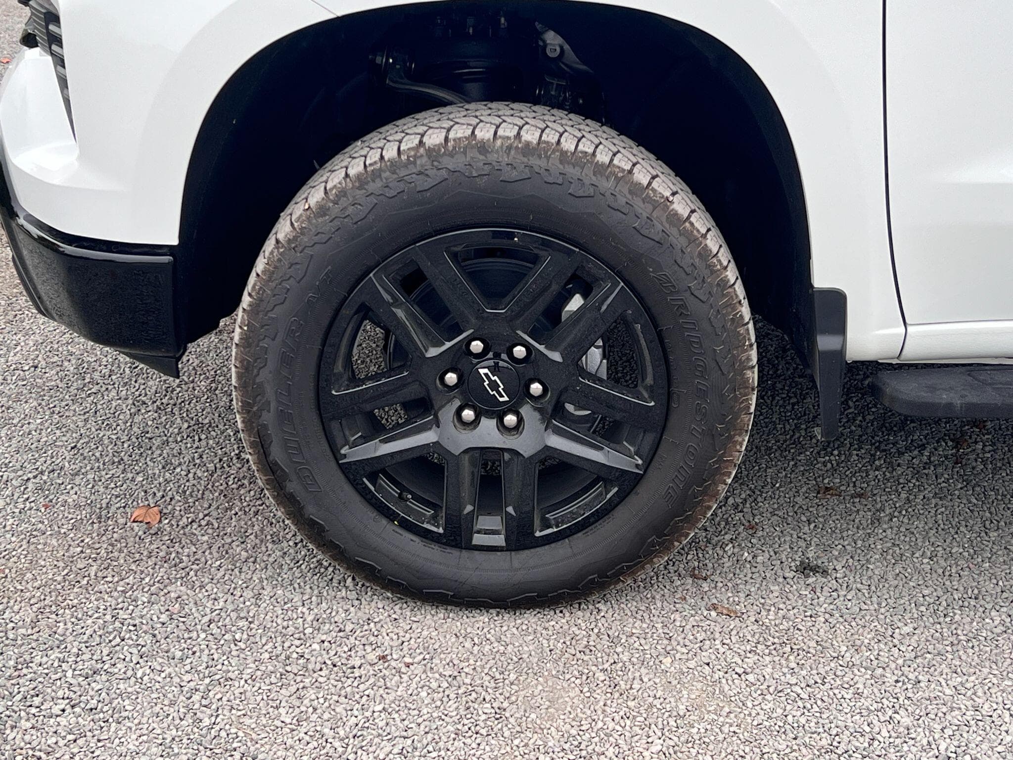 Chevrolet Silverado - Image 7