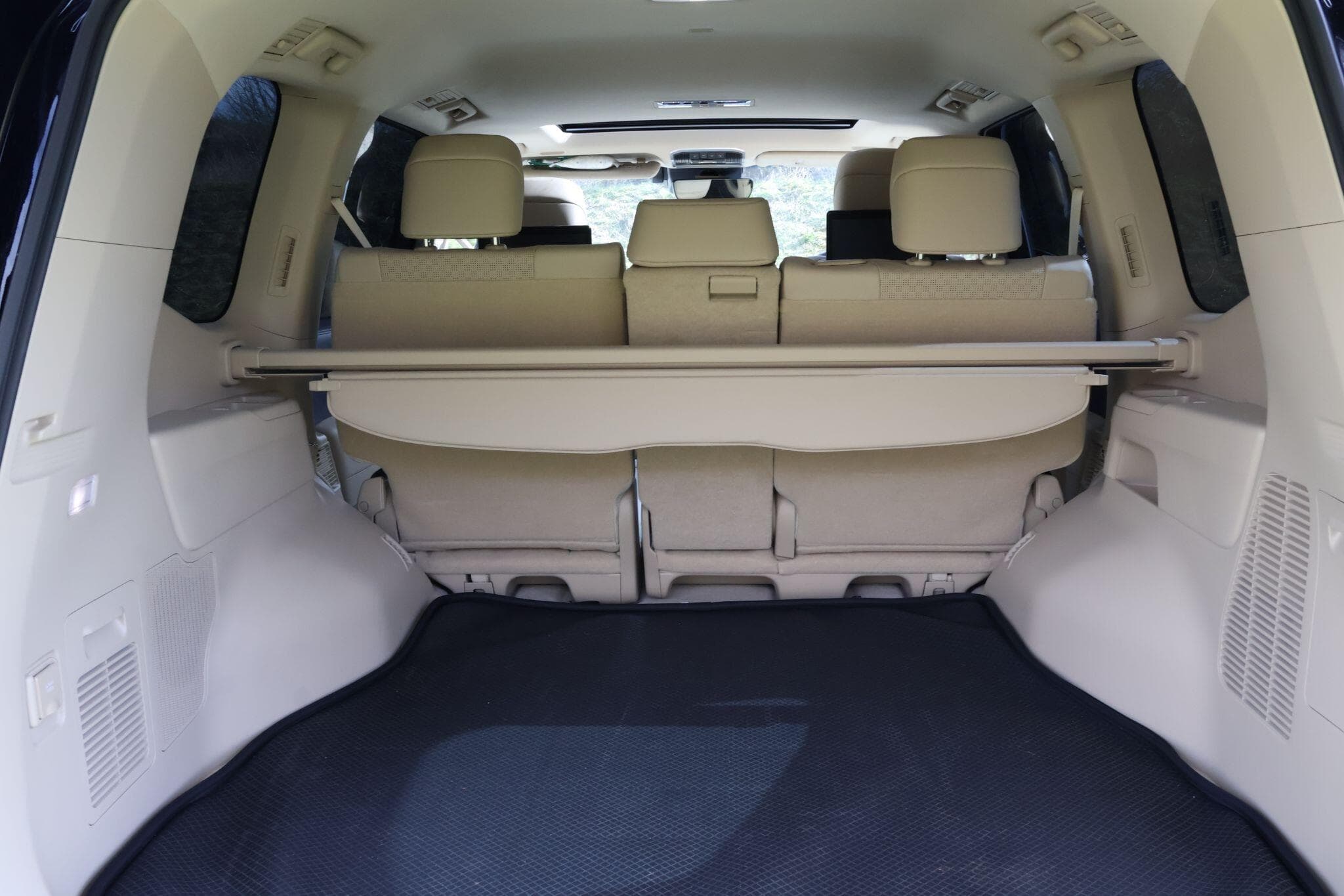 Toyota Land Cruiser - Image 59