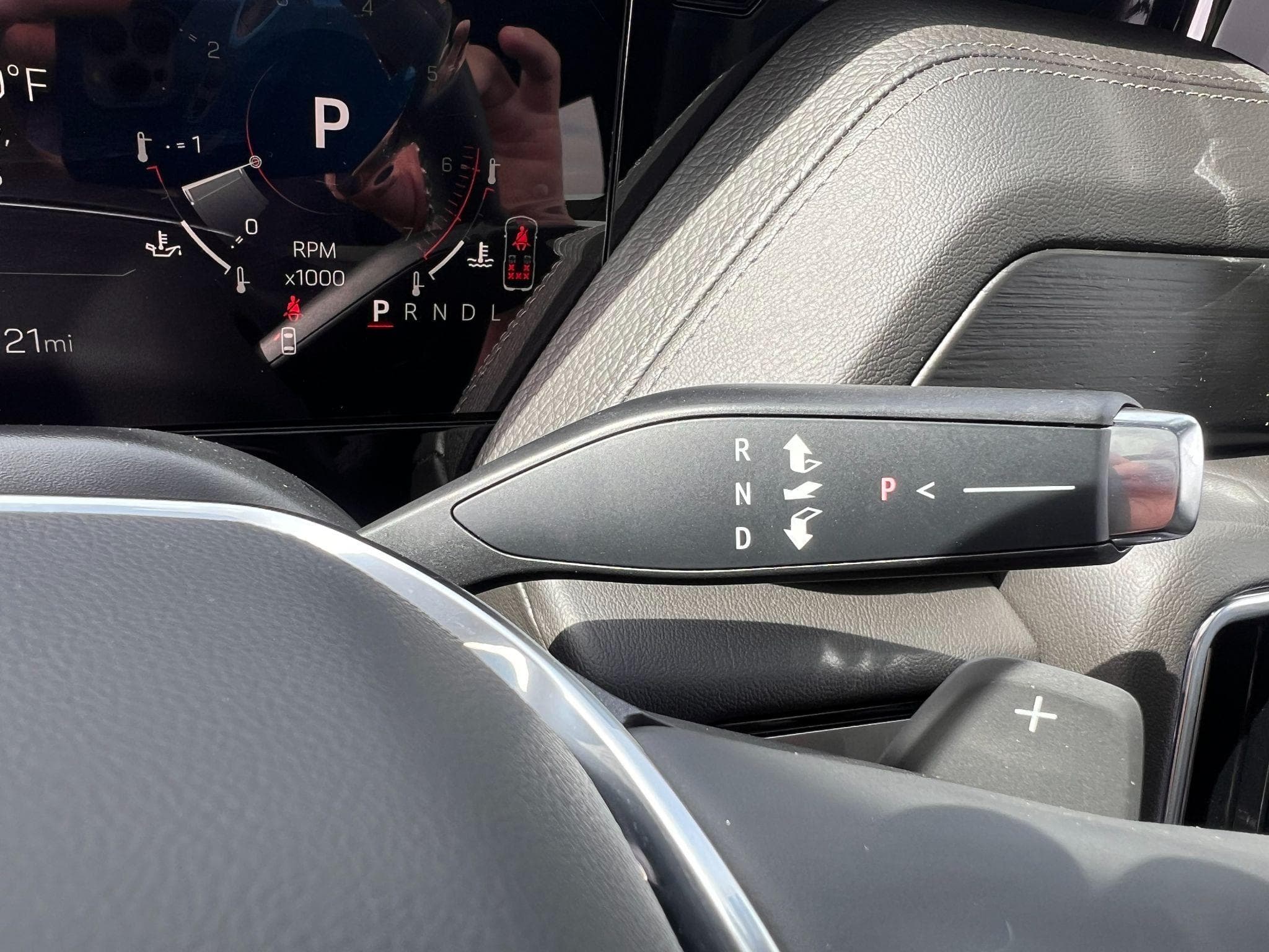 GMC Yukon - Image 11