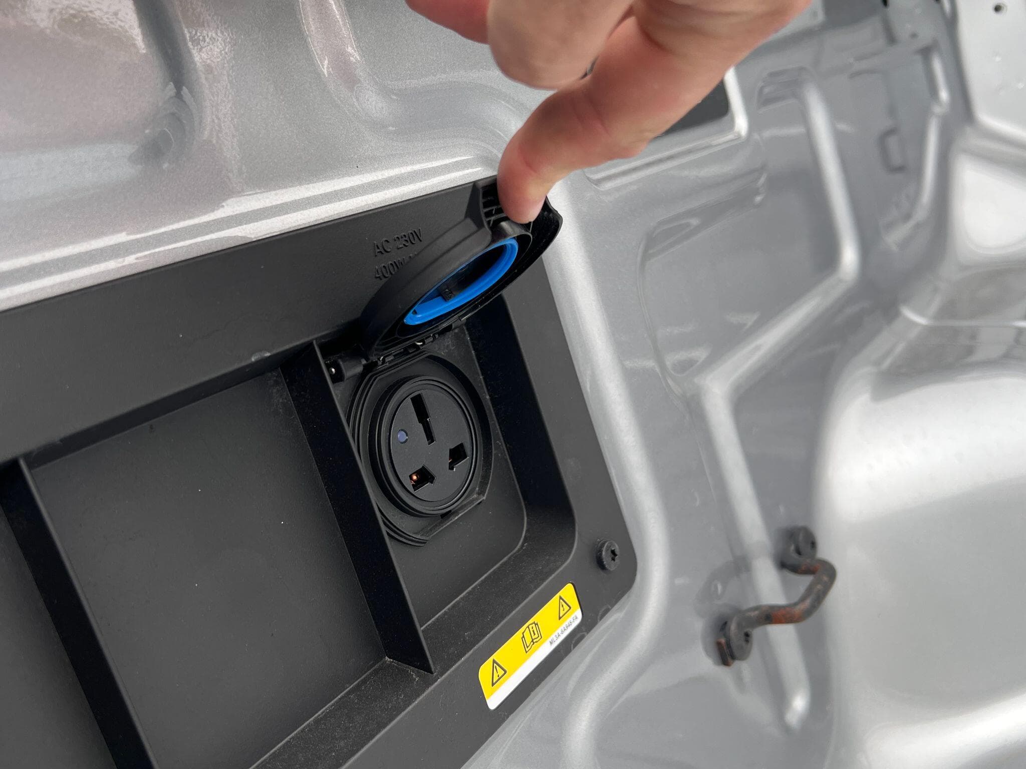 Volkswagen Amarok - Image 37