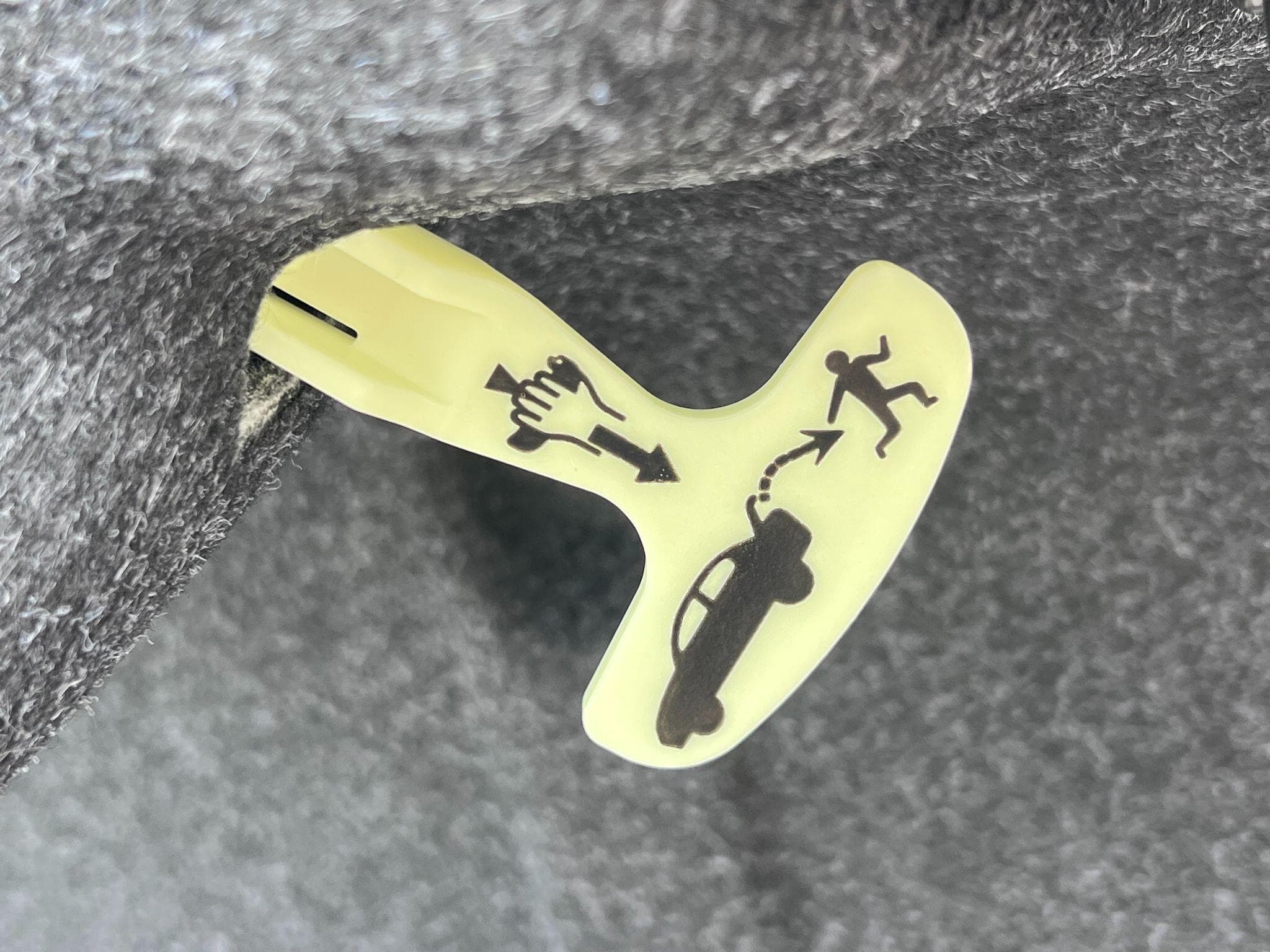 Dodge Challenger - Image 27