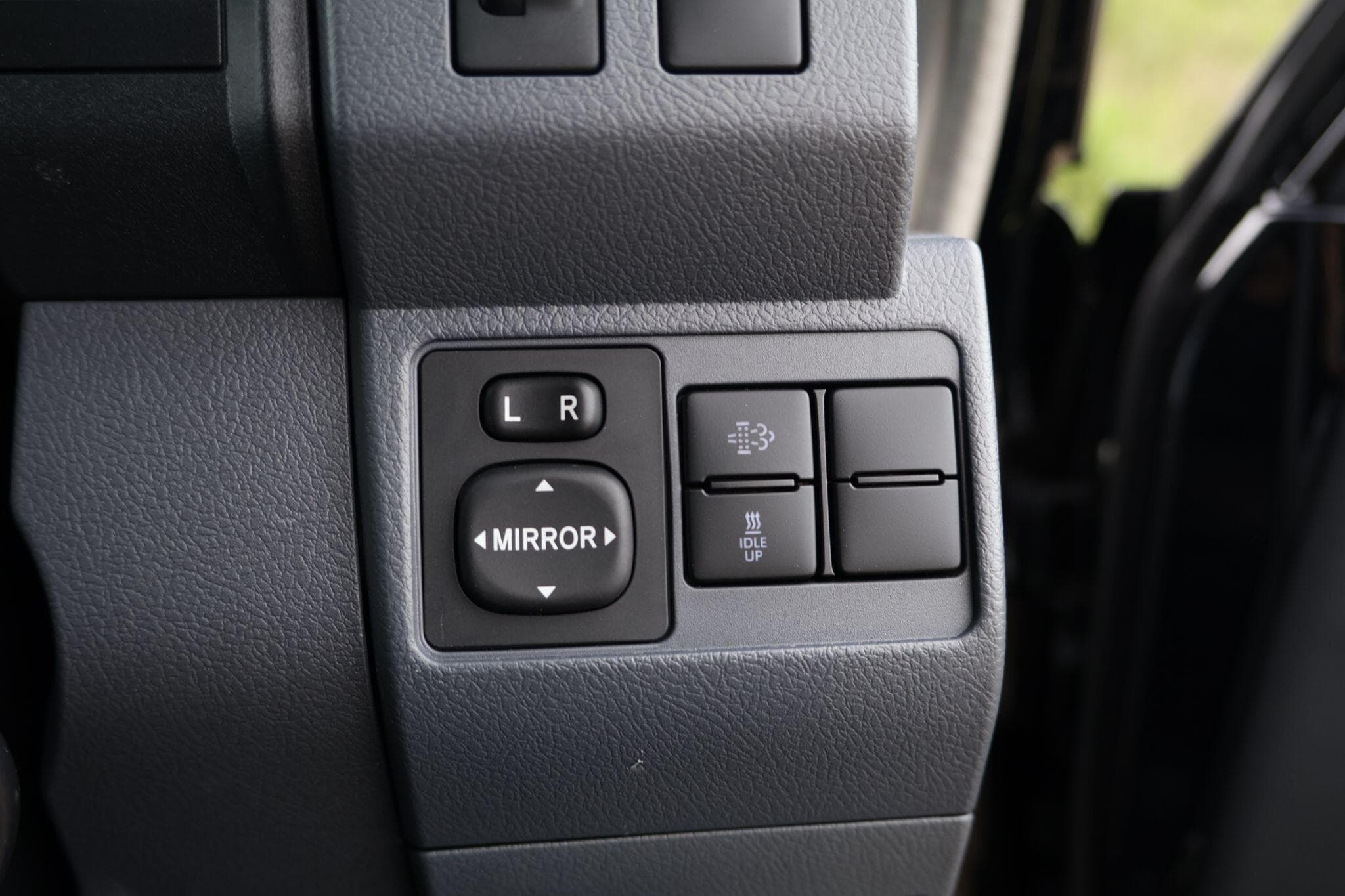 Toyota Land Cruiser - Image 54