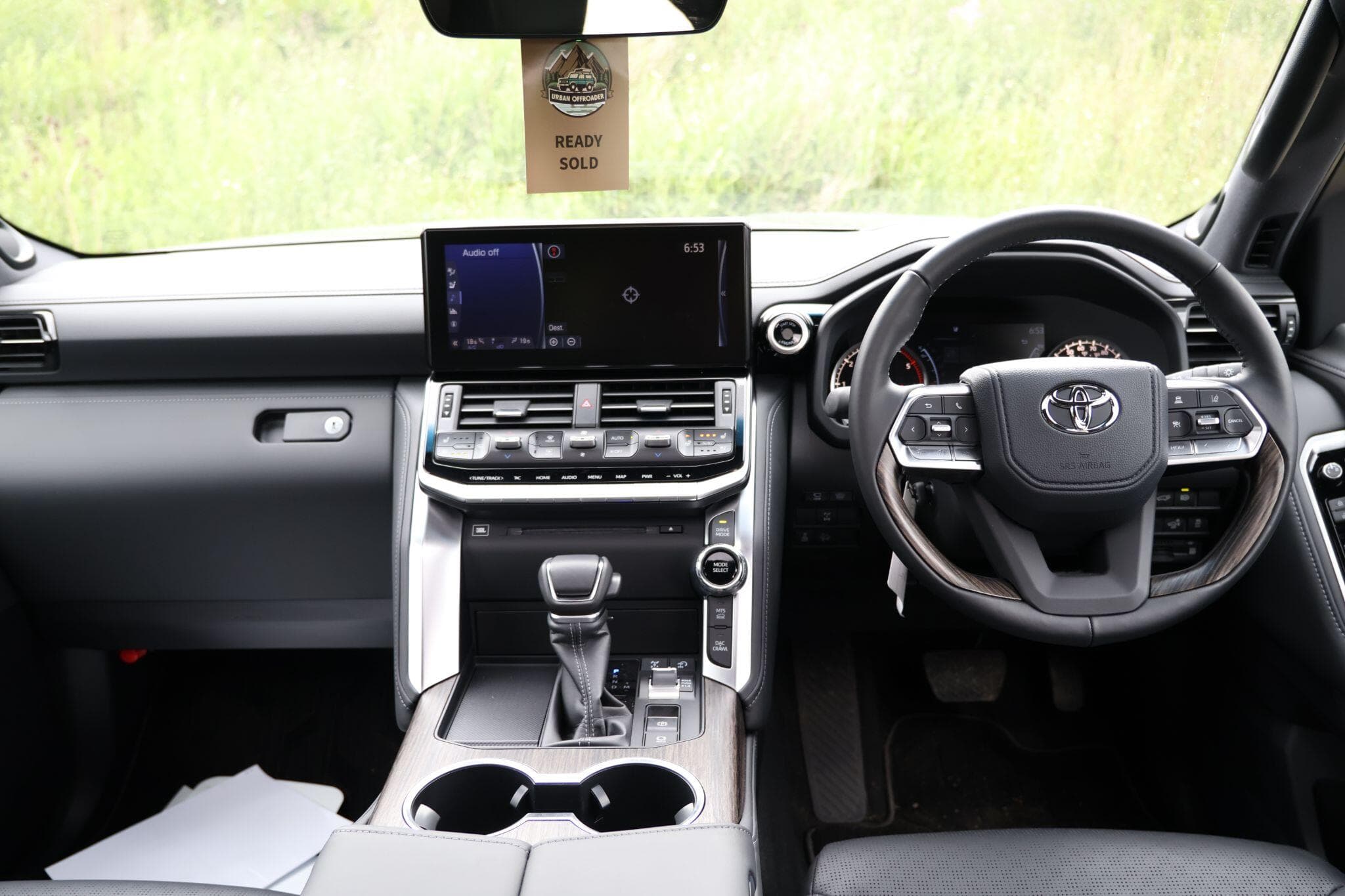 Toyota Land Cruiser - Image 42