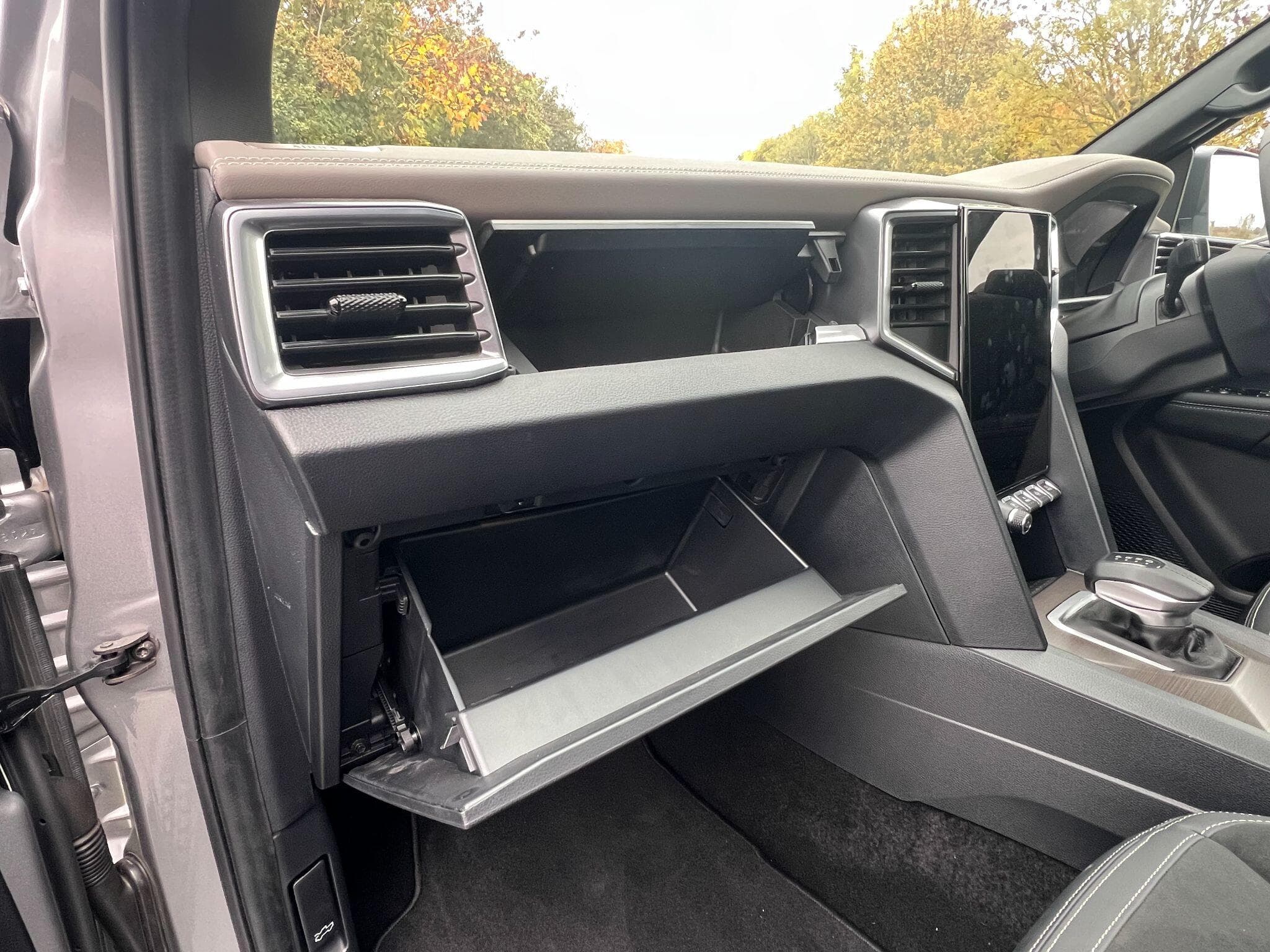 Volkswagen Amarok - Image 22