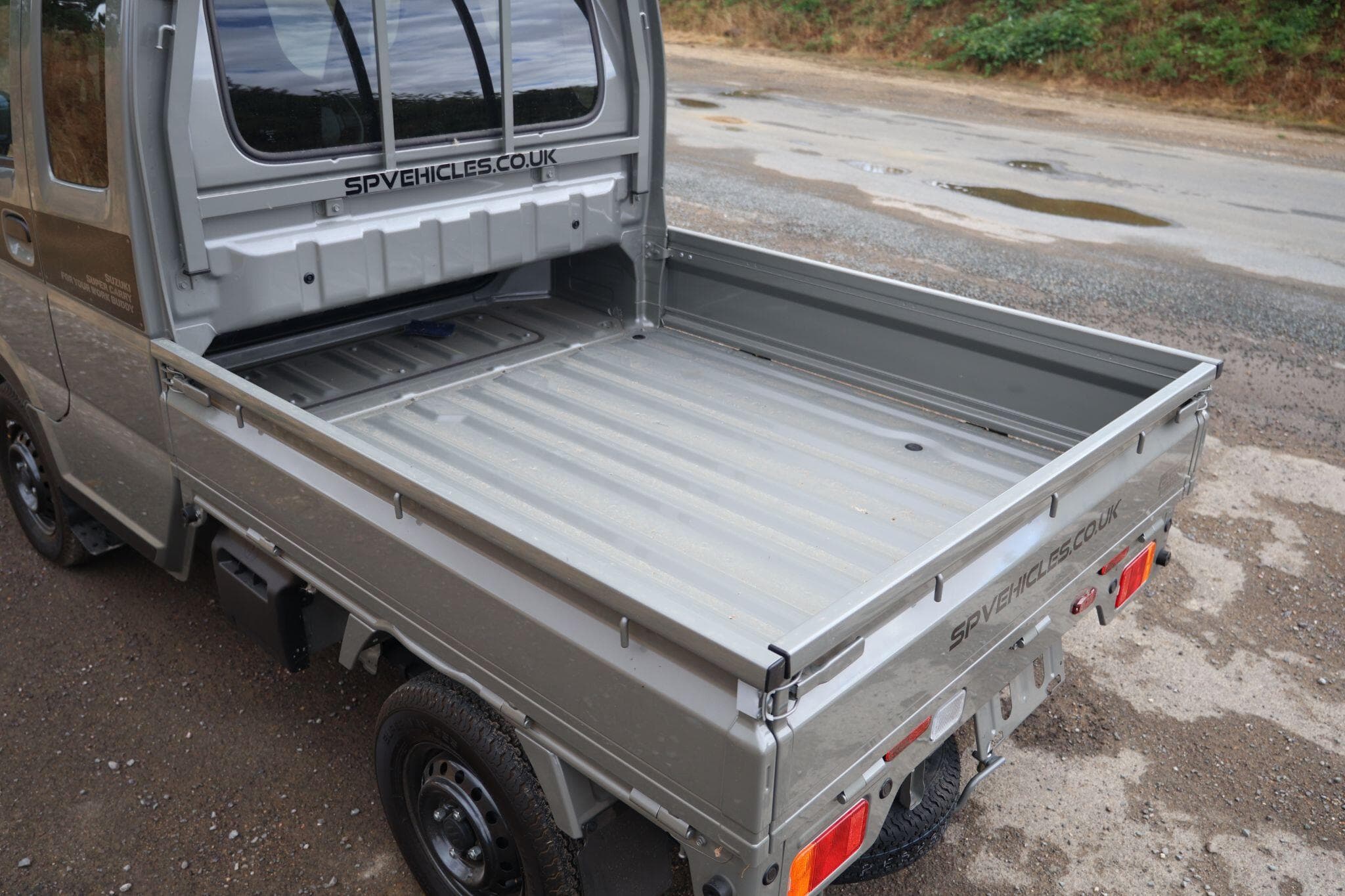 Suzuki Carry - Image 24