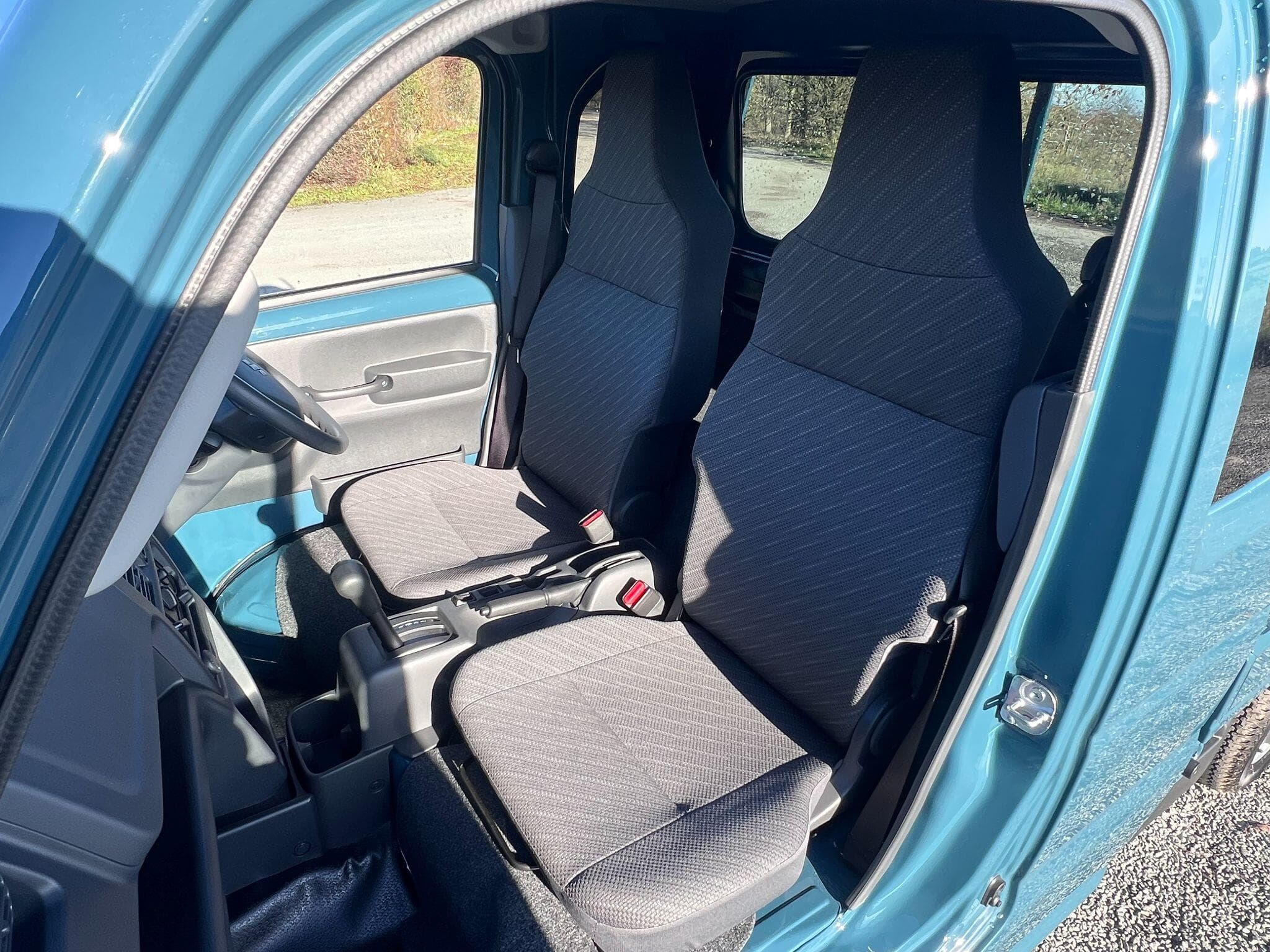 Suzuki Carry - Image 16