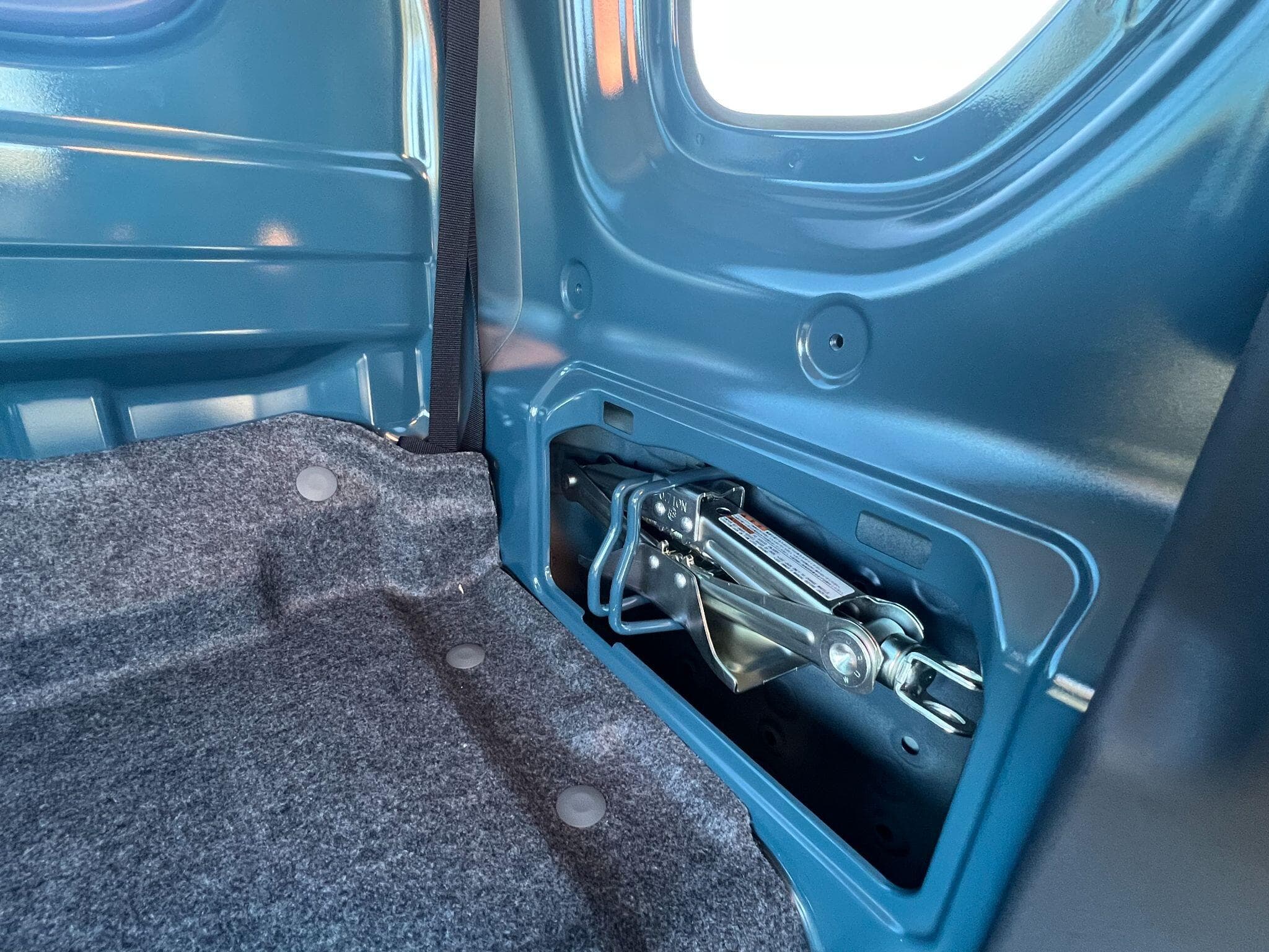 Suzuki Carry - Image 24