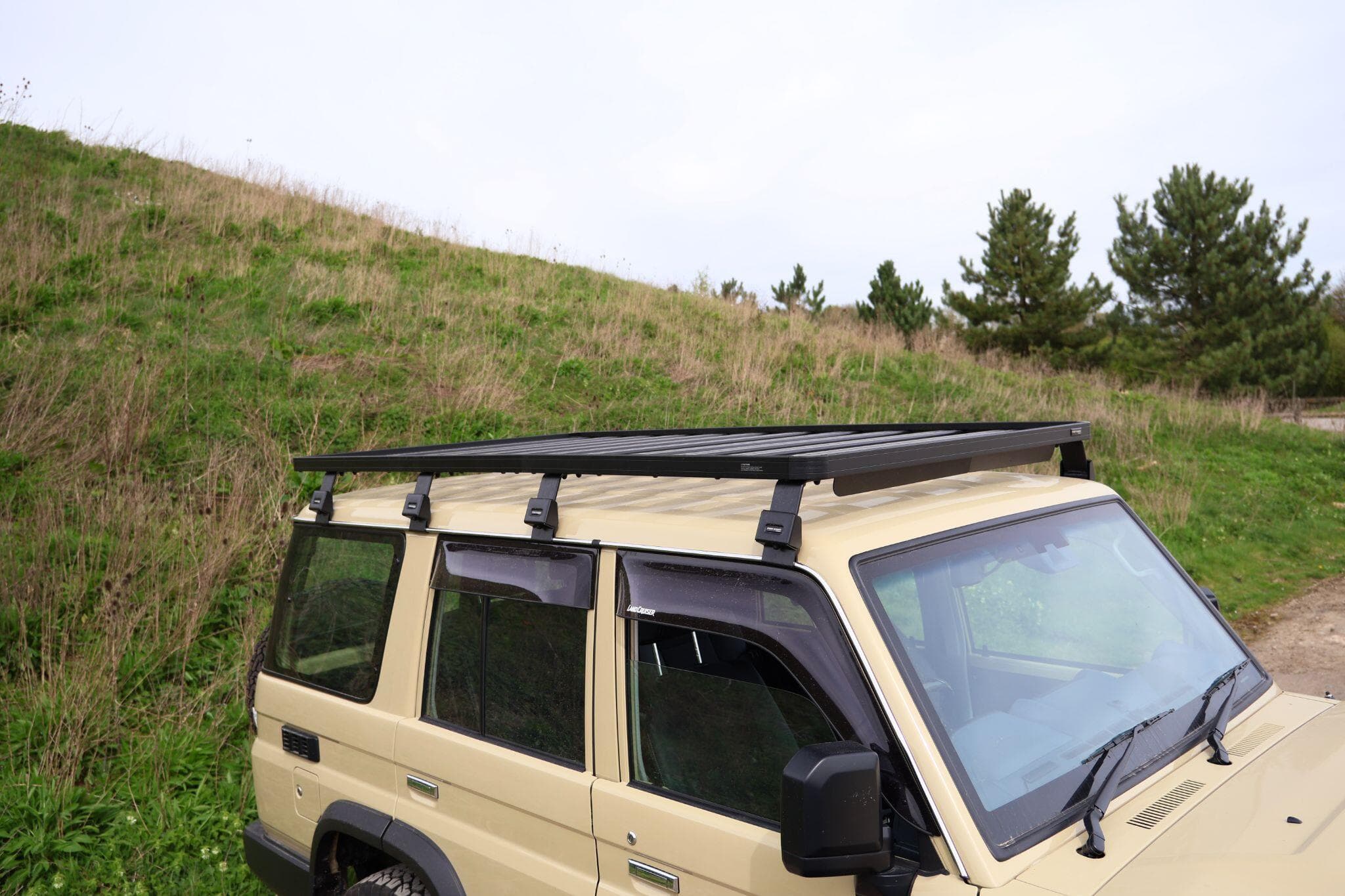 Toyota Land Cruiser - Image 4