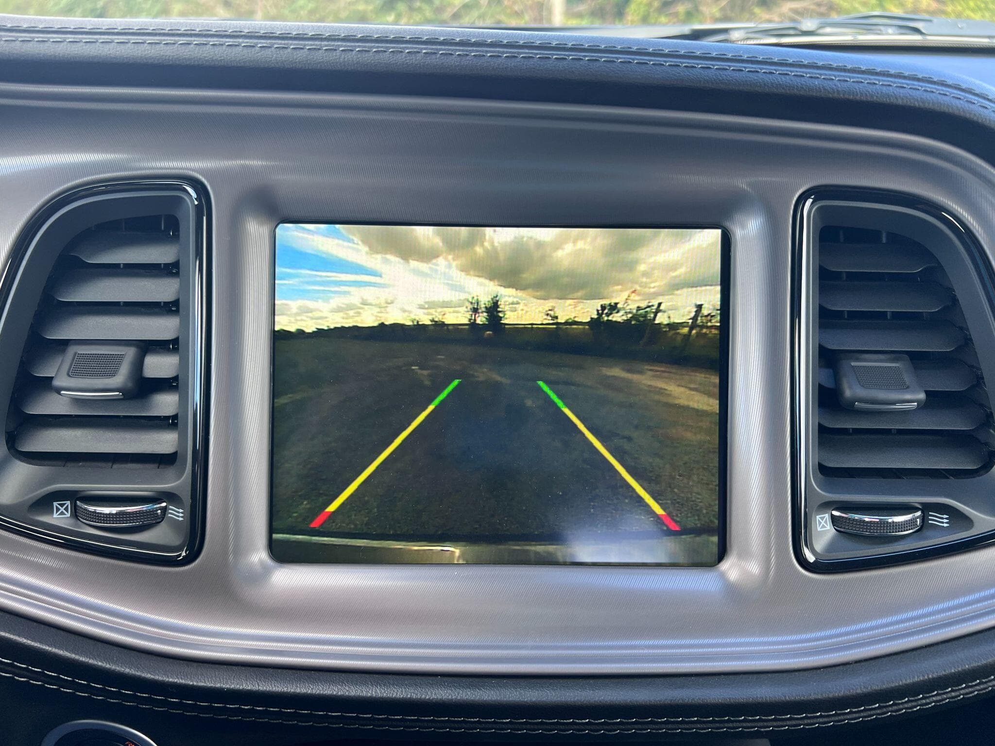 Dodge Challenger - Image 12