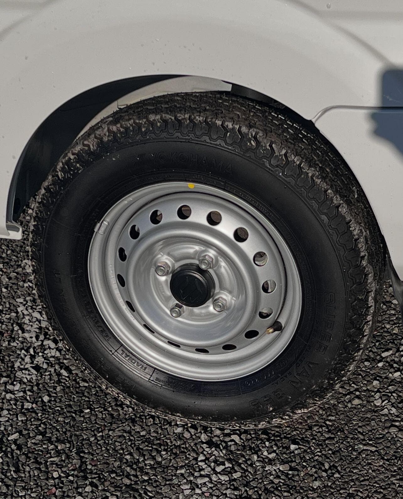 Suzuki Carry - Image 9