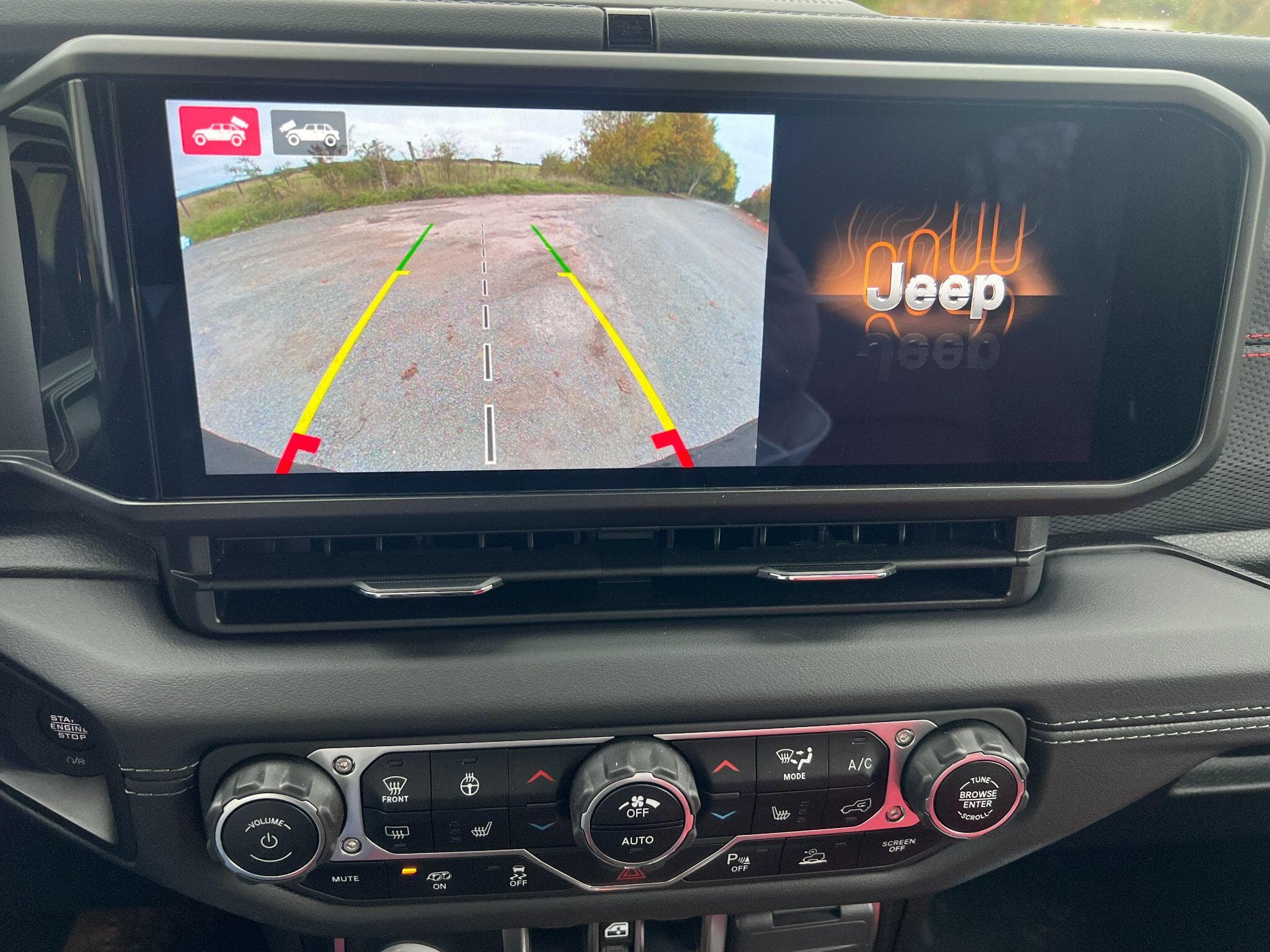 Jeep Wrangler - Image 16