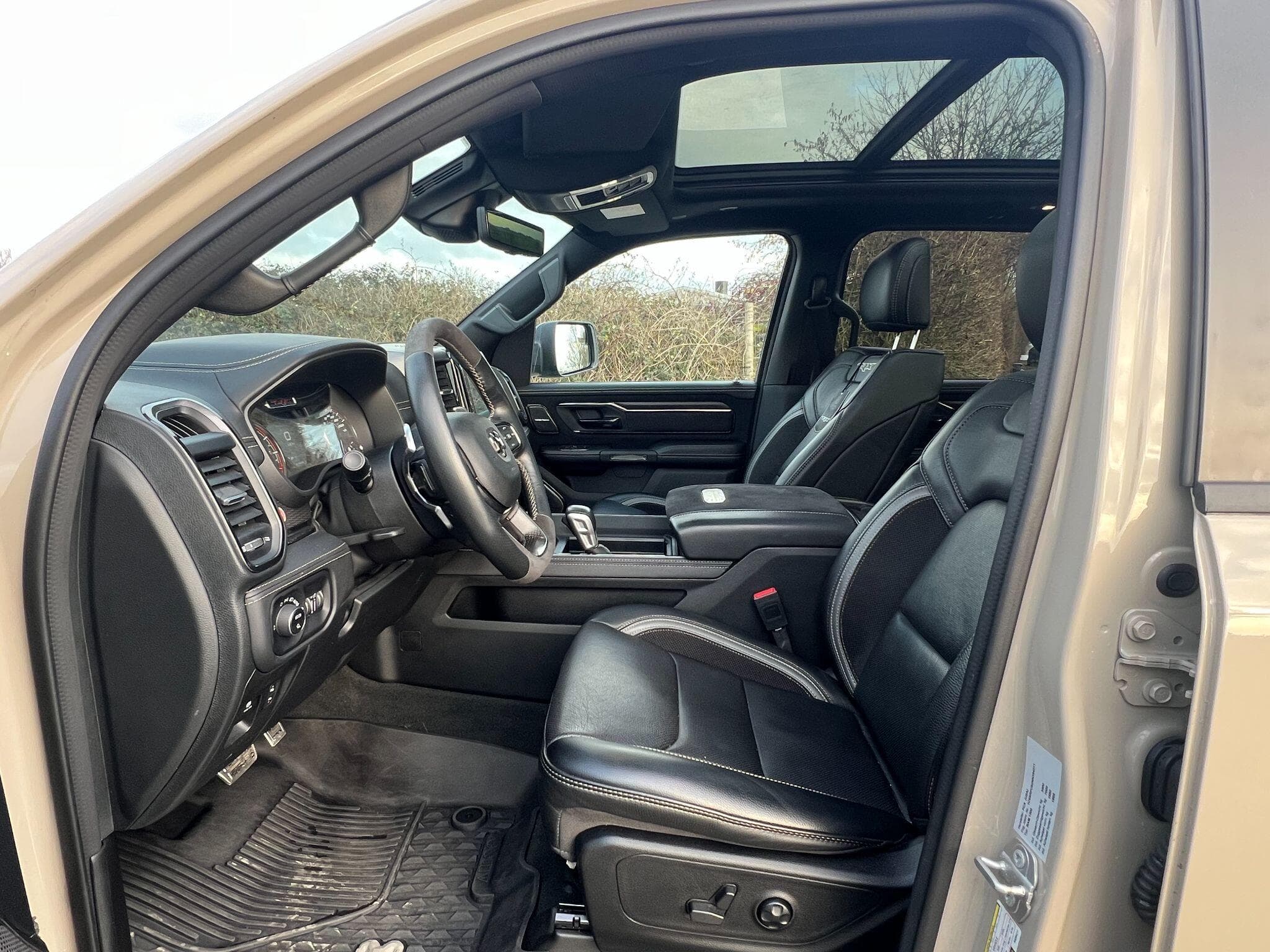 Dodge RAM - Image 12