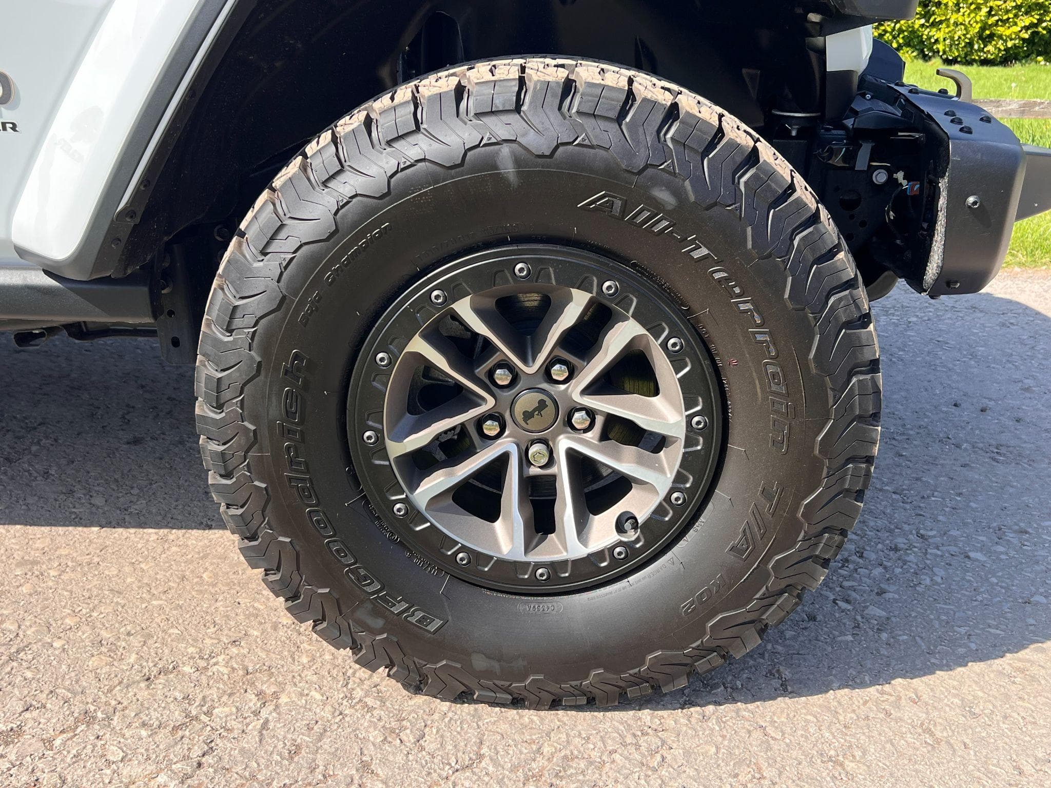 Jeep Wrangler - Image 27