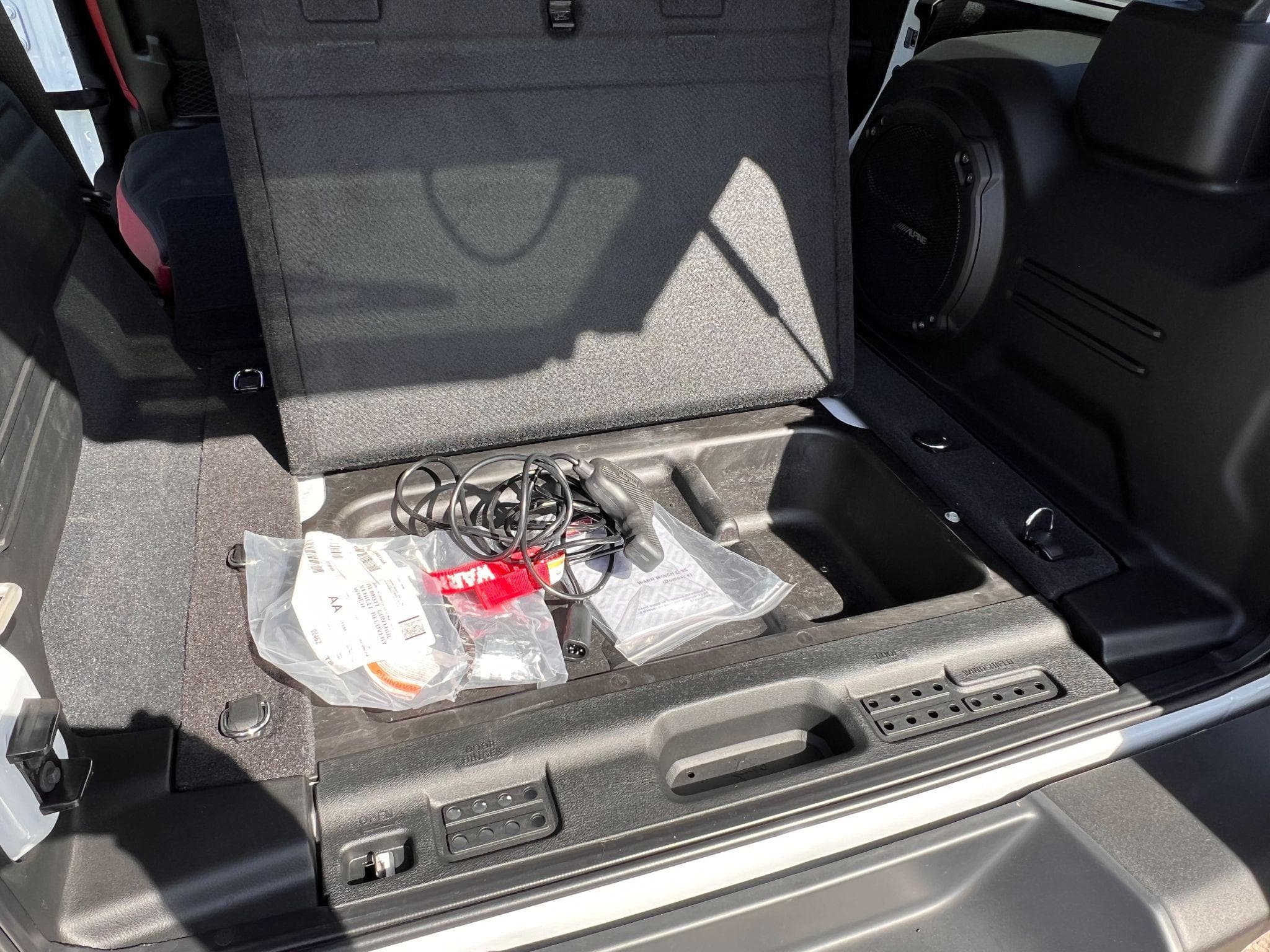 Jeep Wrangler - Image 36