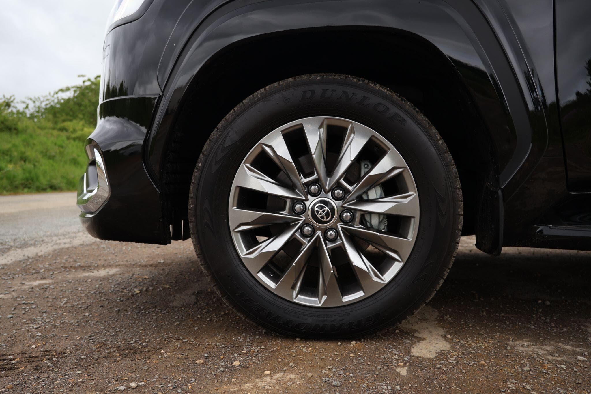 Toyota Land Cruiser - Image 8