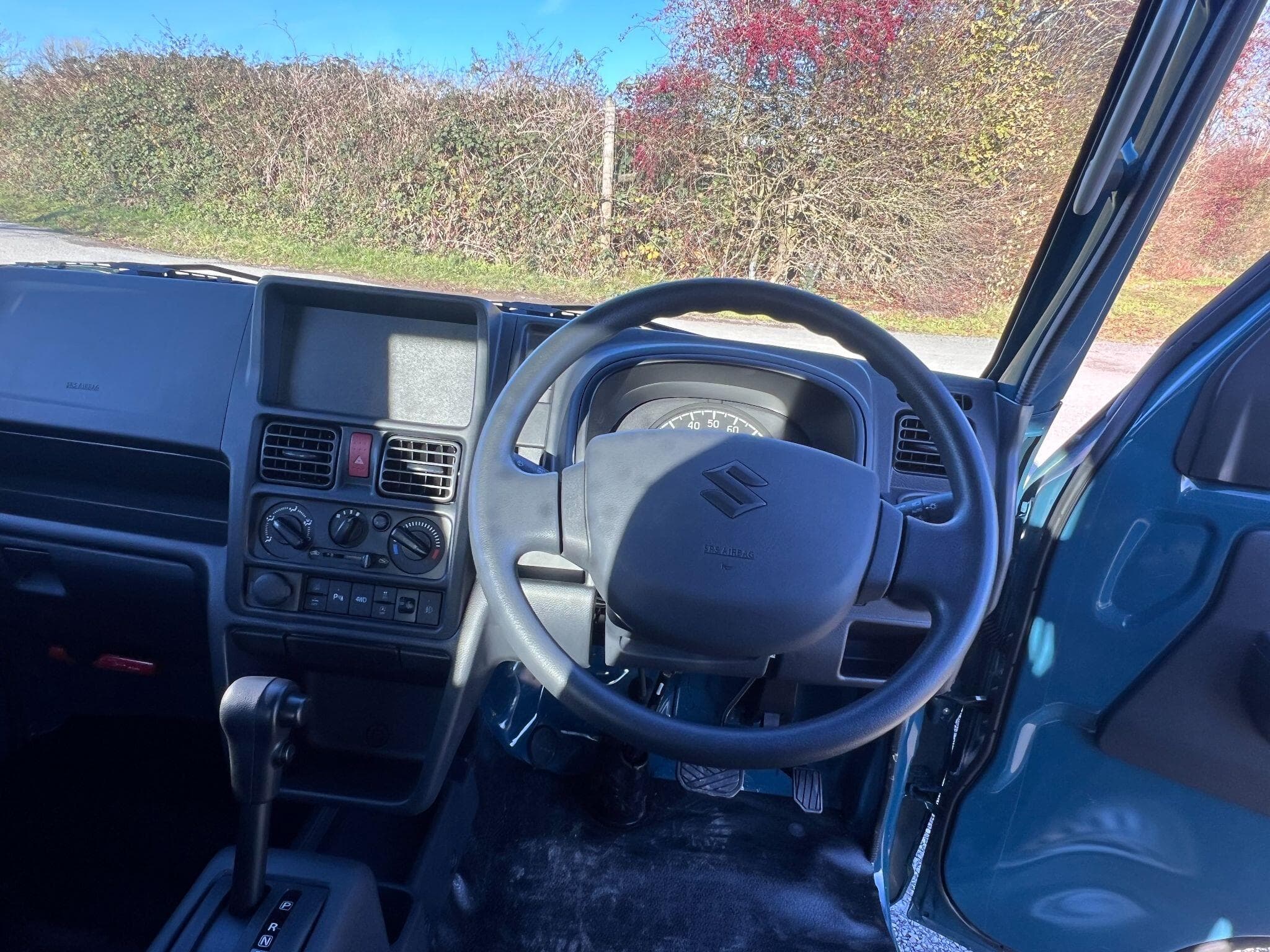 Suzuki Carry - Image 13