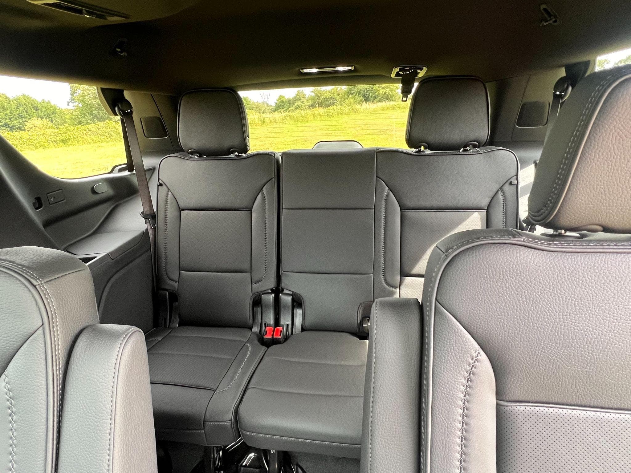 GMC Yukon - Image 20