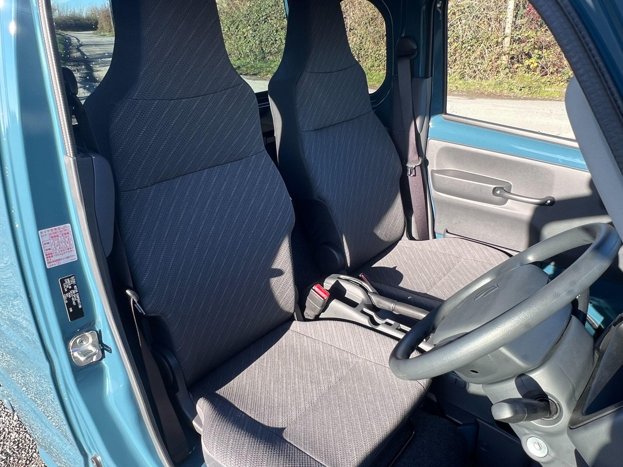 Suzuki Carry - Image 11