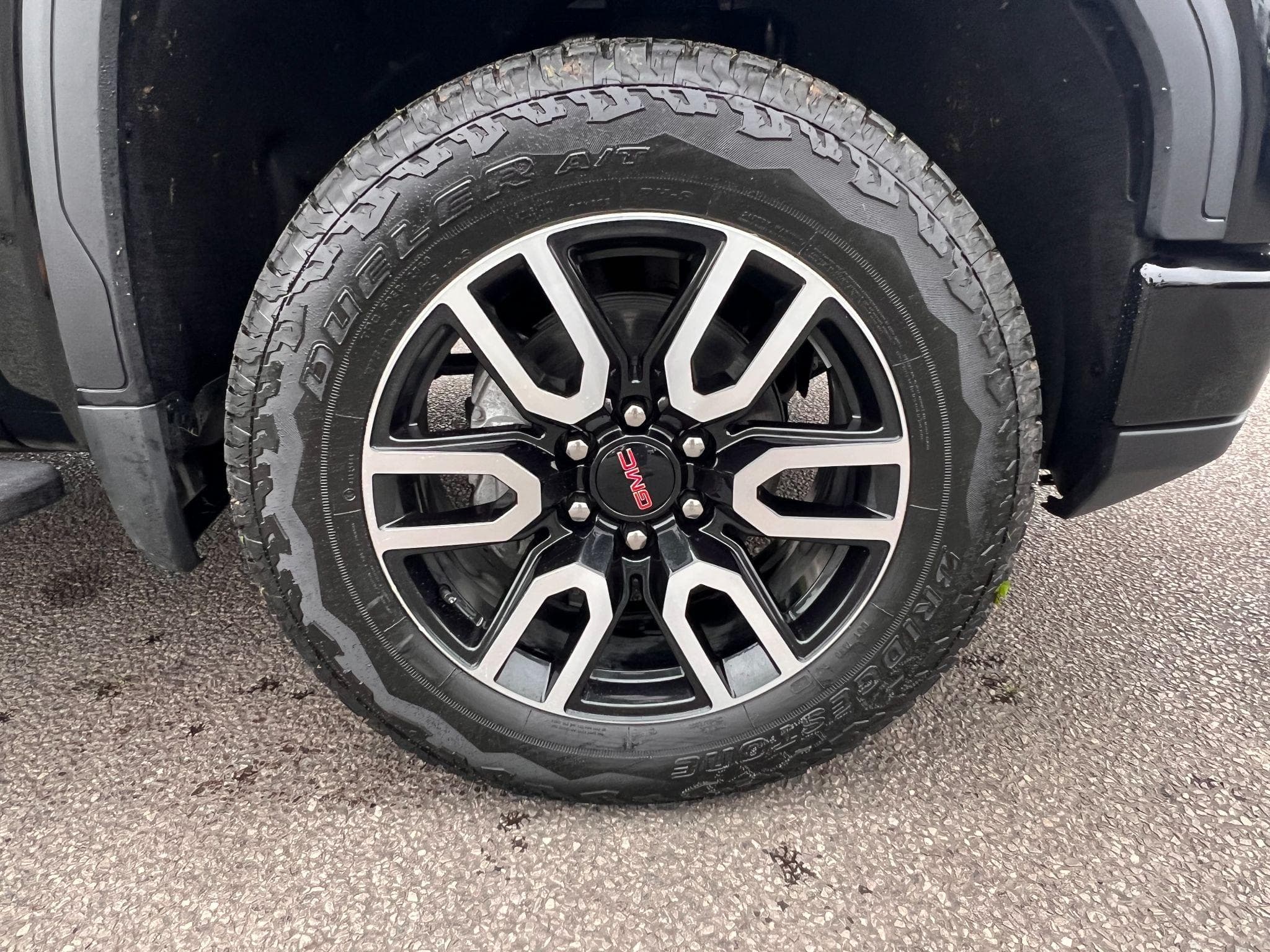 GMC Sierra - Image 6