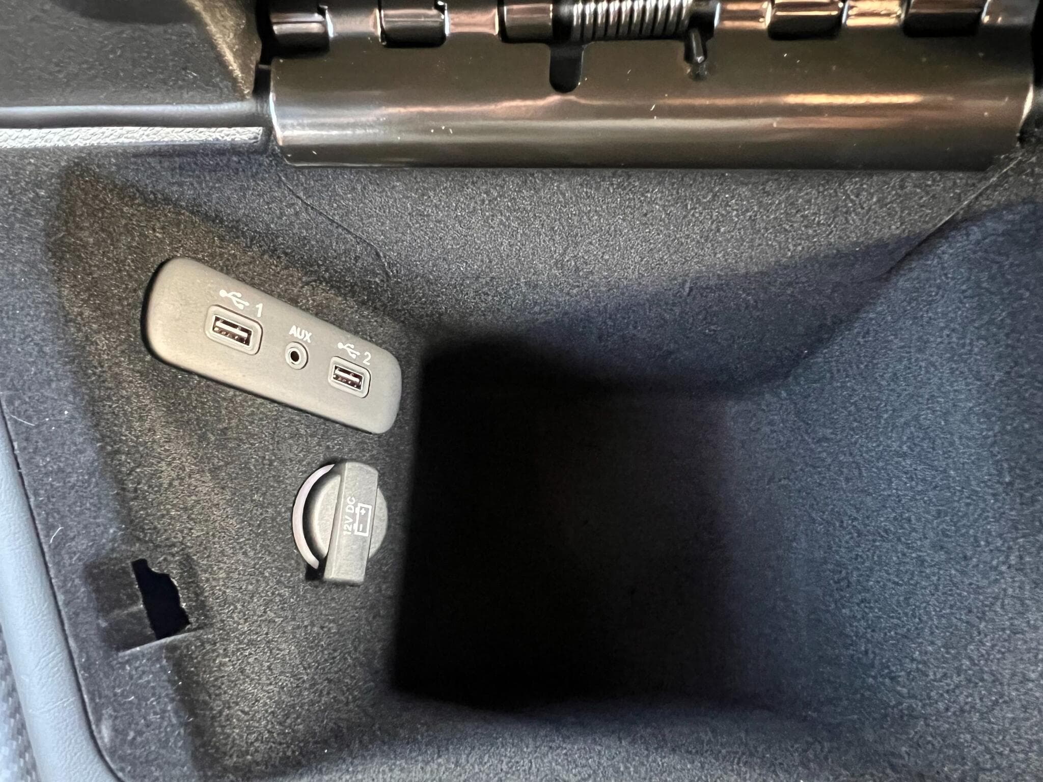 Dodge Challenger - Image 17