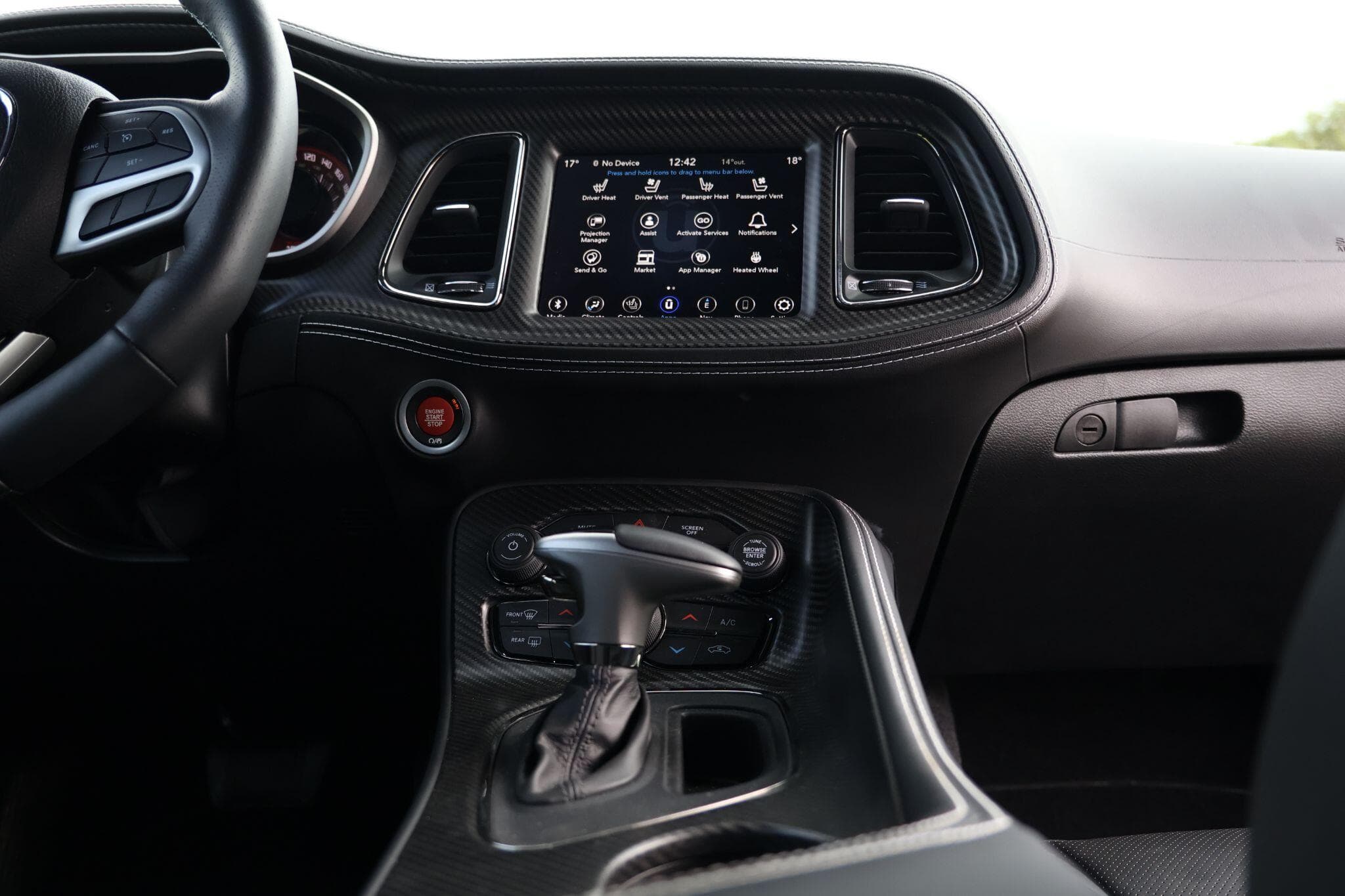 Dodge Challenger - Image 35