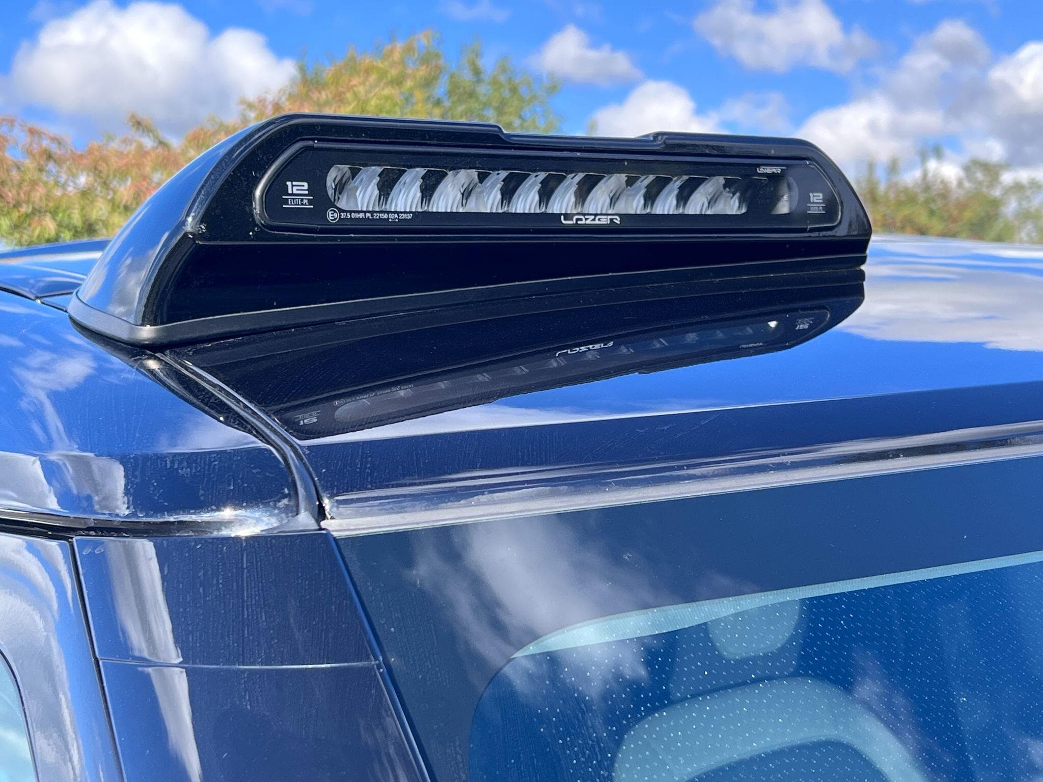 Land Rover Defender 110 - Image 29