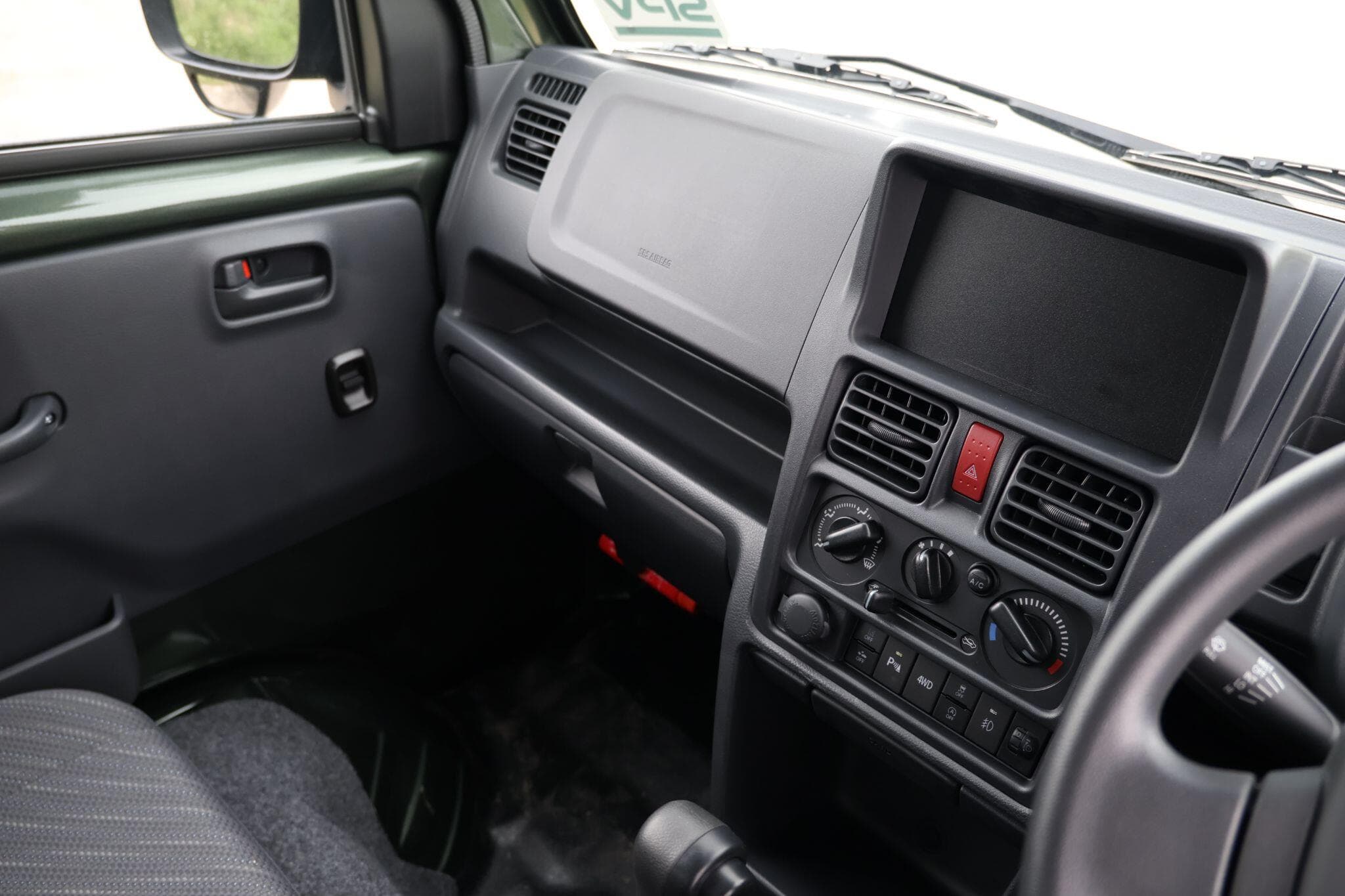 Suzuki Carry - Image 14