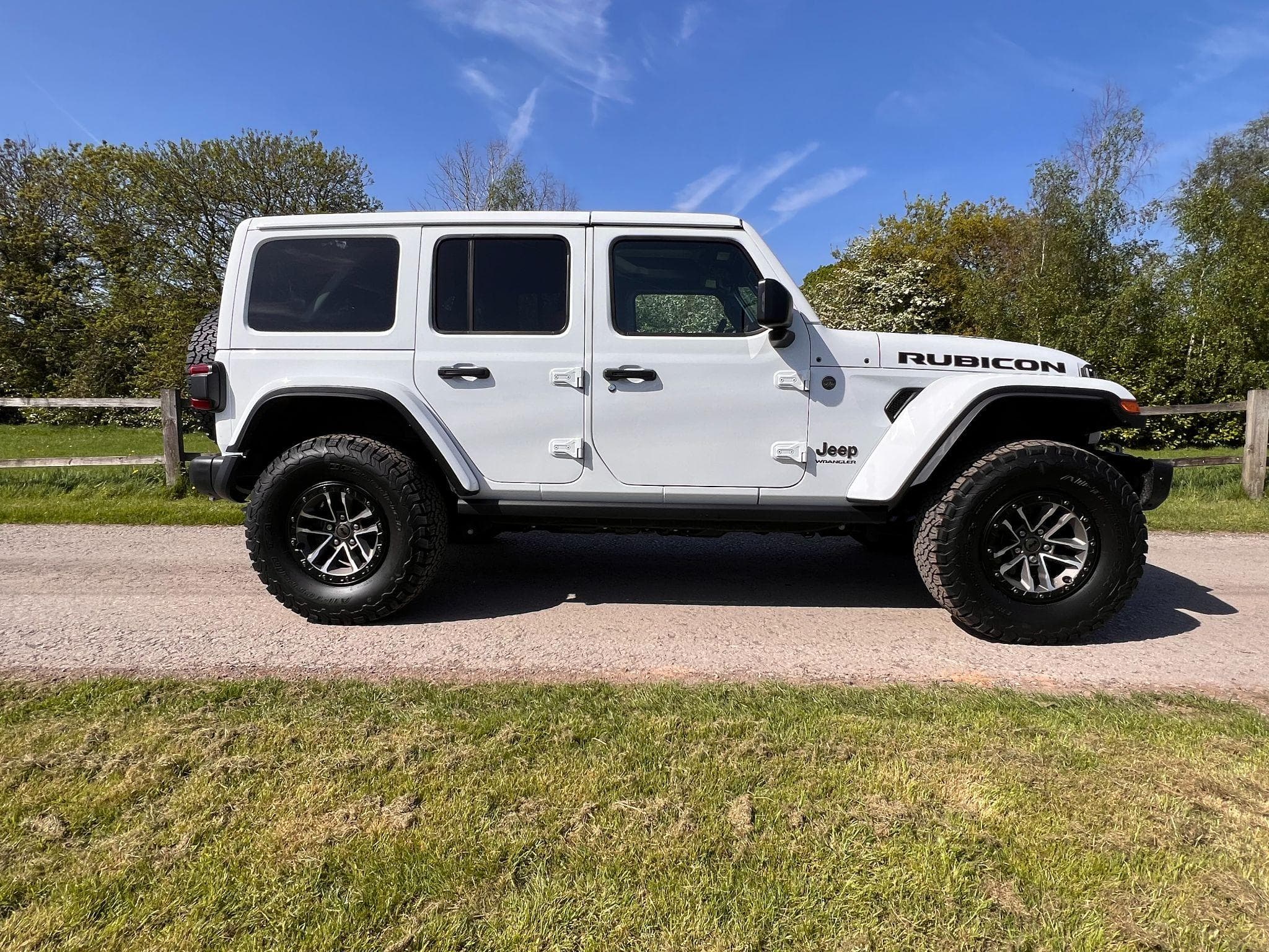 Jeep Wrangler - Image 6