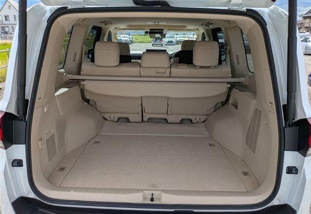 Toyota Land Cruiser - Image 29