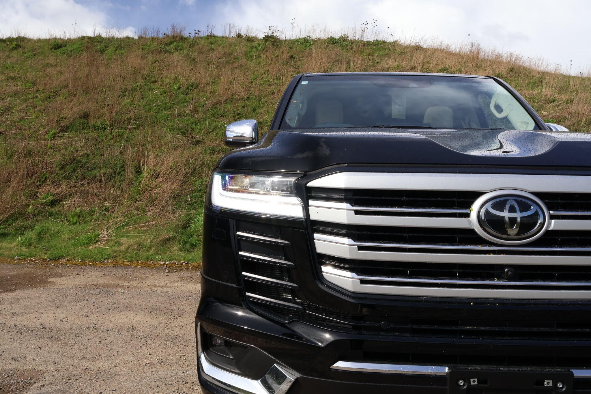 Toyota Land Cruiser - Image 6