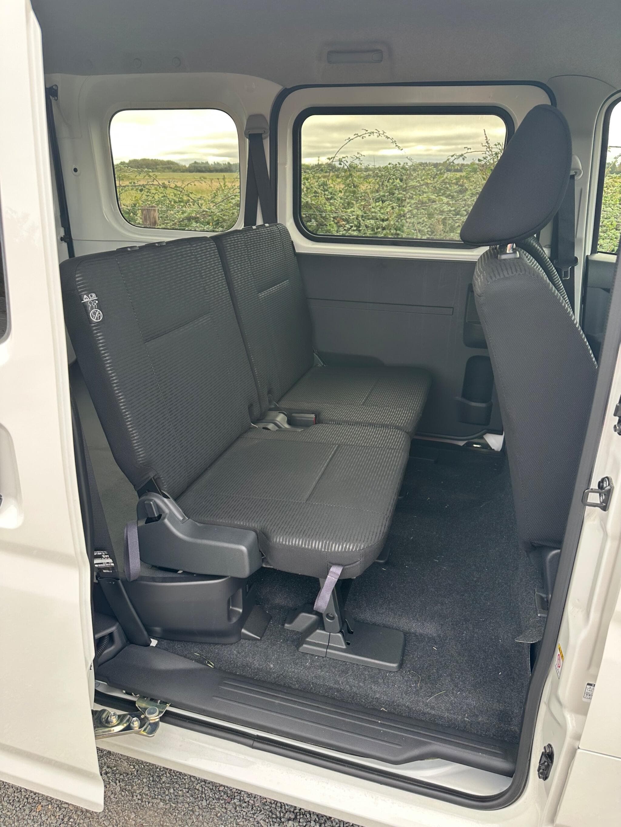 Daihatsu Hijet - Image 14