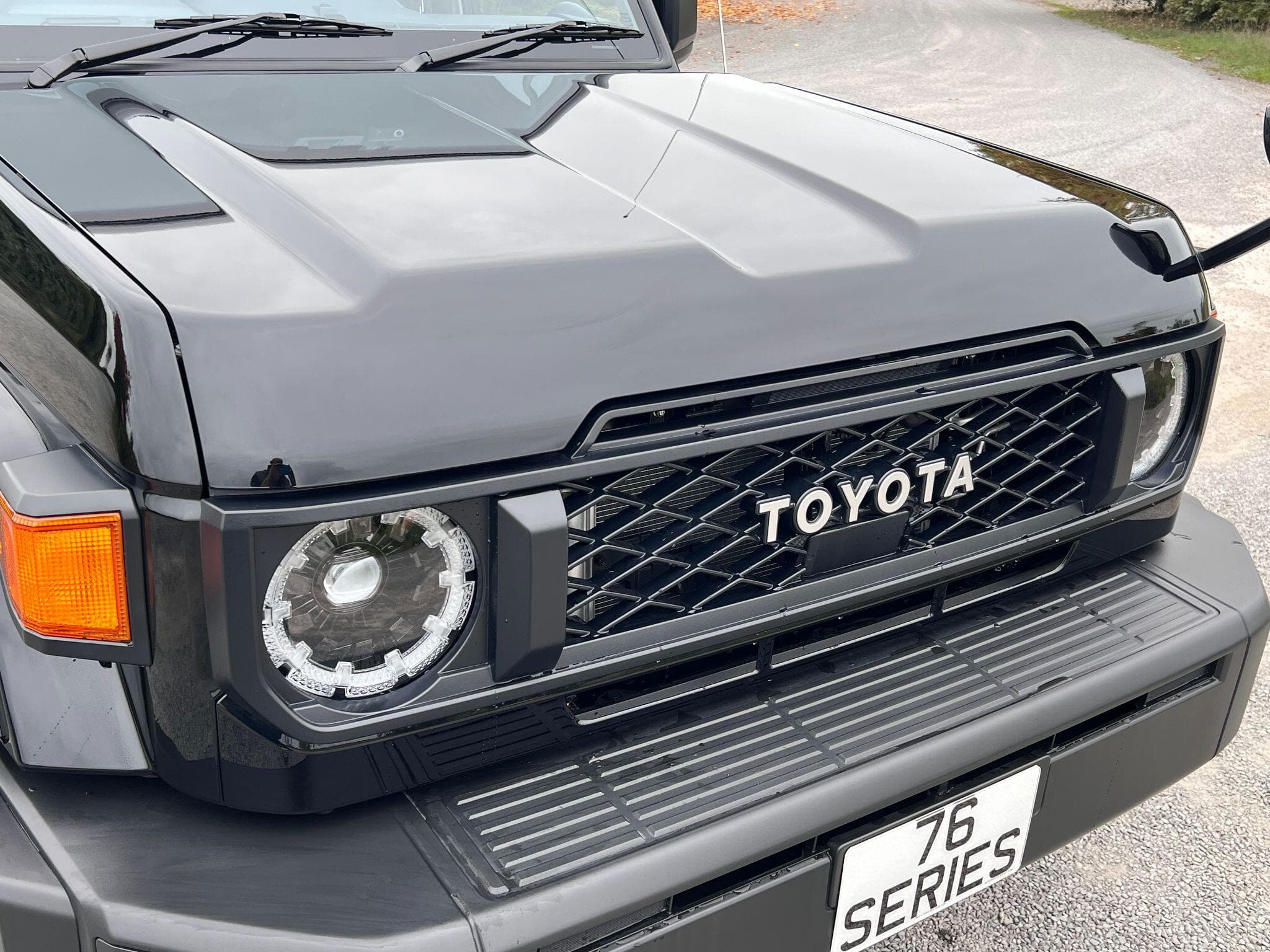 Toyota Land Cruiser - Image 14