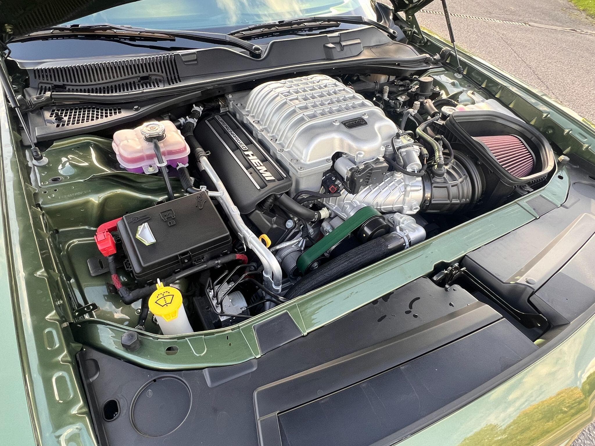 Dodge Challenger - Image 30